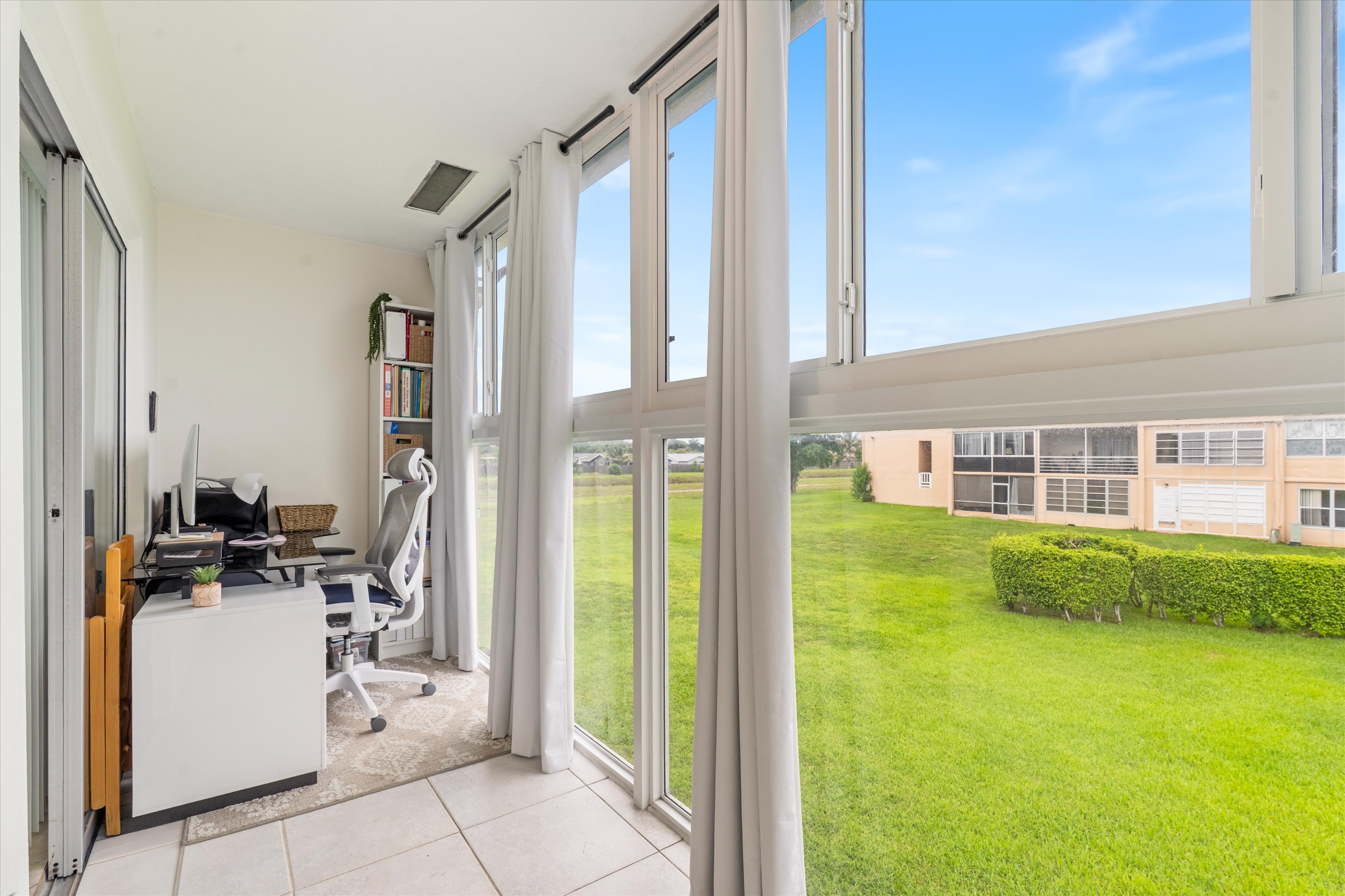  9101 Sunrise Lakes Blvd, Sunrise, FL, 33322 - 物件實景
