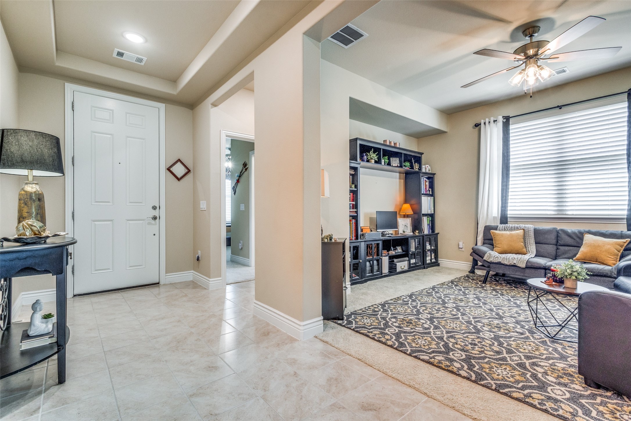 Denton, Texas, 76207, United States, 2 Bedrooms Bedrooms, ,3 BathroomsBathrooms,Residential,For Sale,1847379