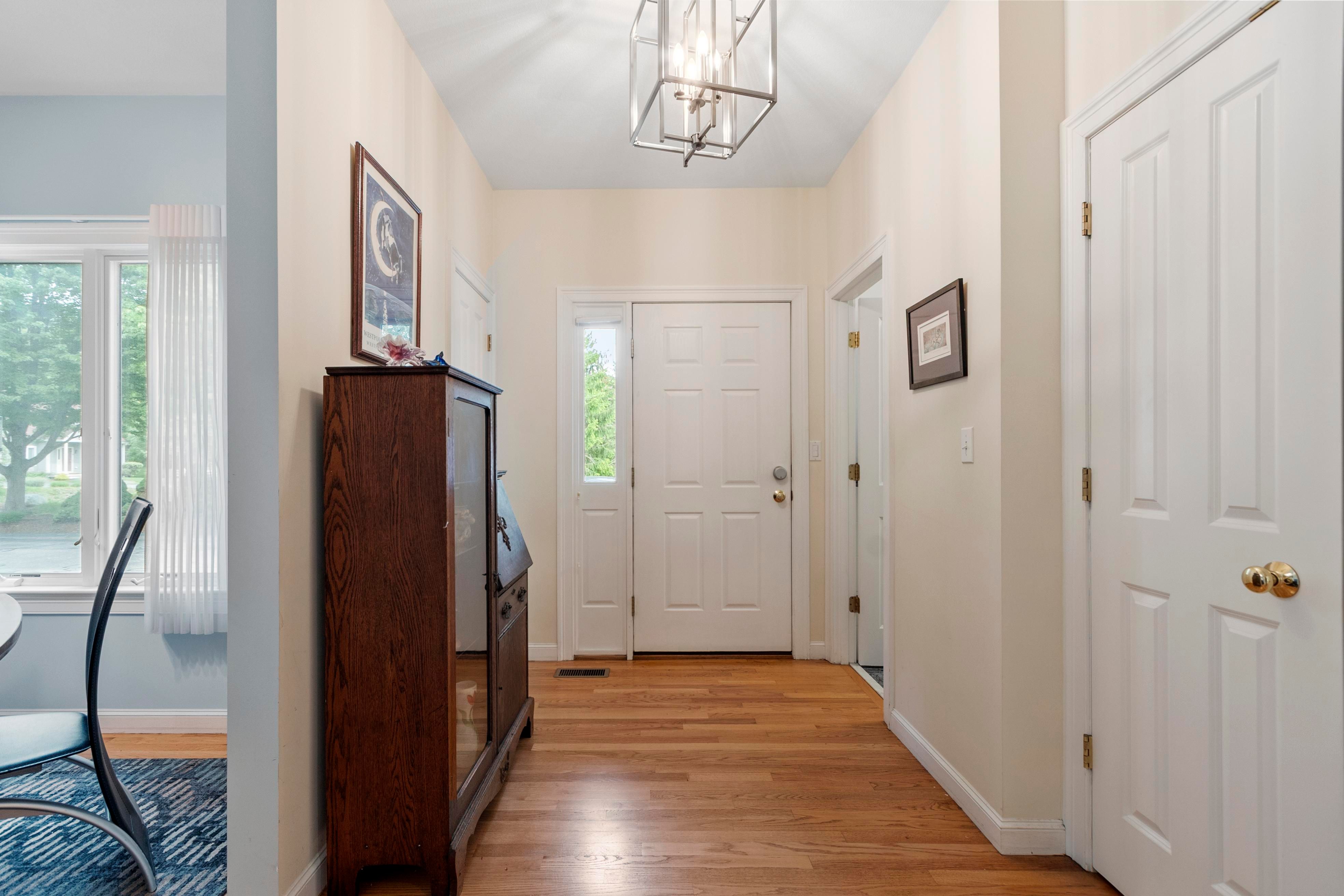  5 Vine Brook Way, Woburn, MA 01801 - 物件實景
