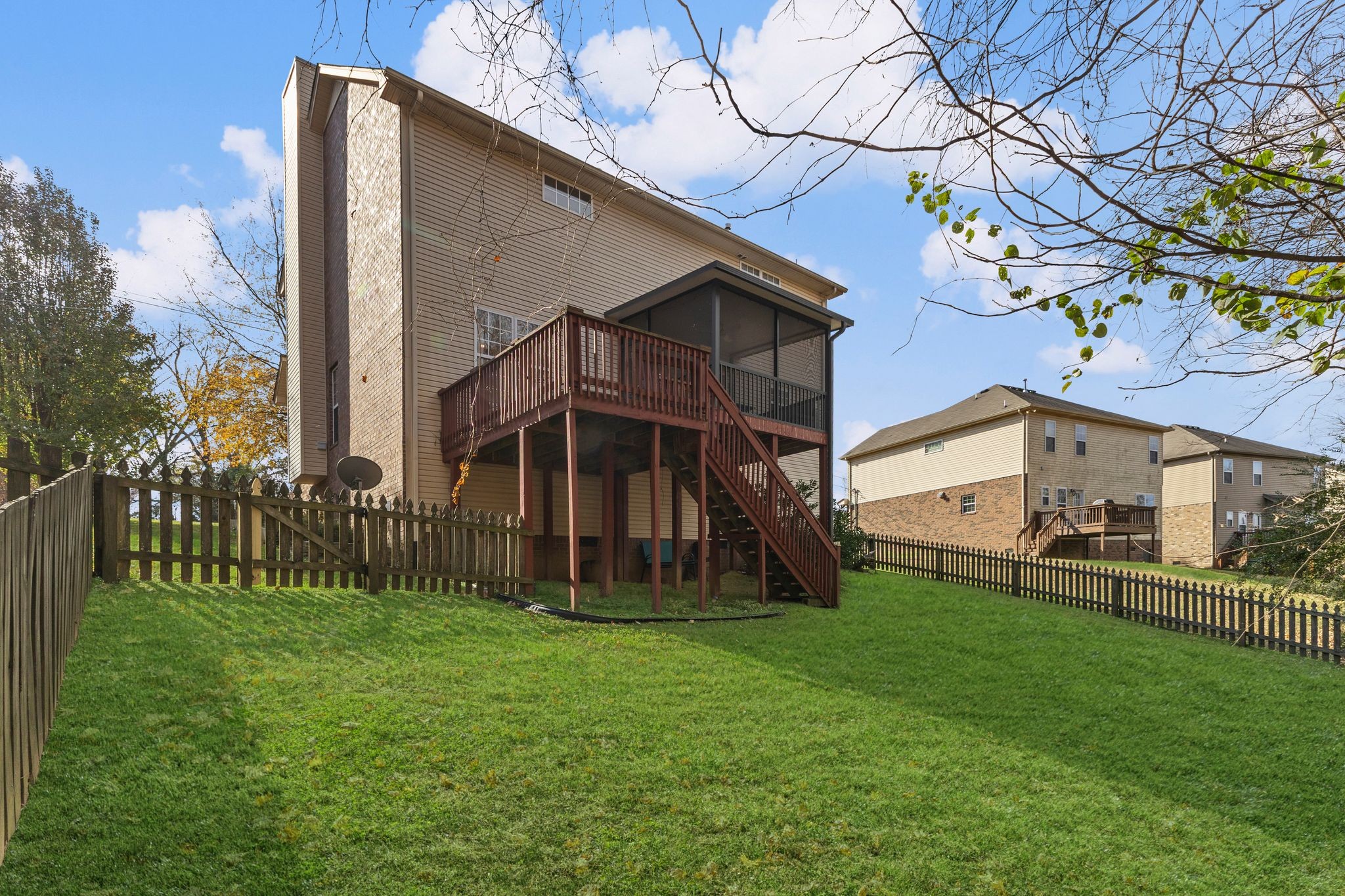 Antioch, Tennessee, 37013, United States, 3 Bedrooms Bedrooms, ,3 BathroomsBathrooms,Residential,For Sale,1994607