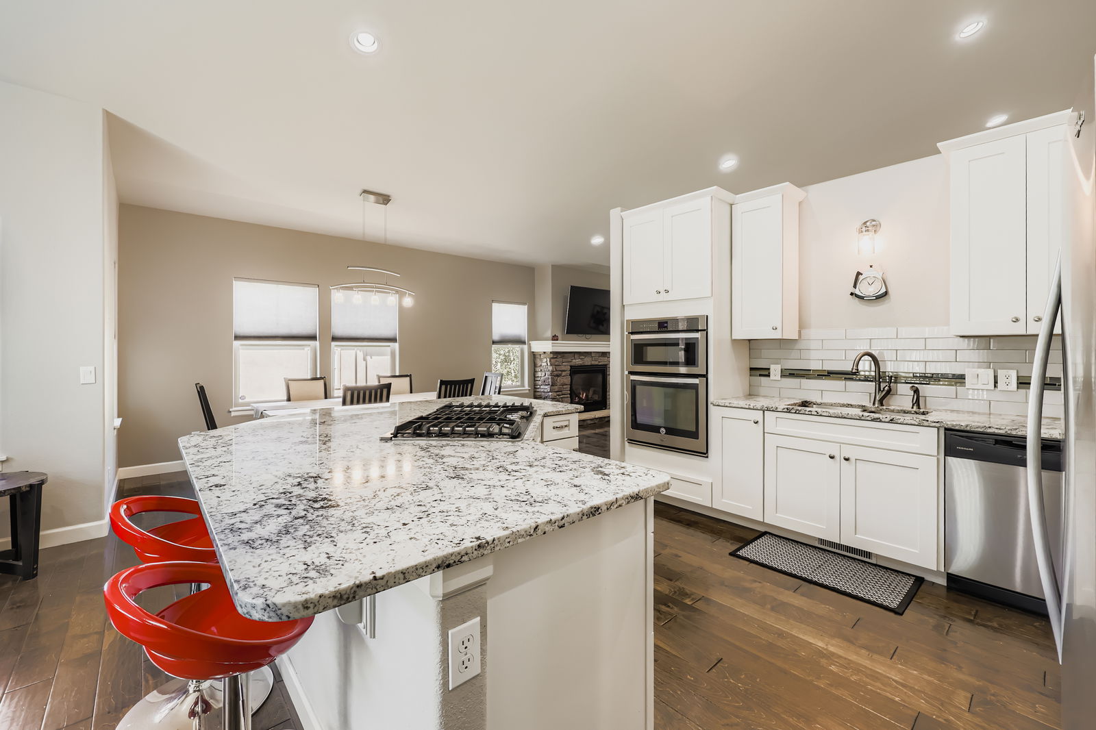 Woodland Park, Colorado, 80863, United States, 3 Bedrooms Bedrooms, ,2 BathroomsBathrooms,Residential,For Sale,1908938