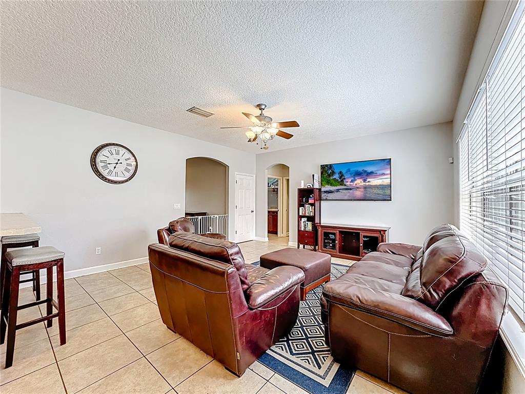 Oviedo, Florida, 32765, United States, 5 Bedrooms Bedrooms, ,3 BathroomsBathrooms,Residential,For Sale,1903894
