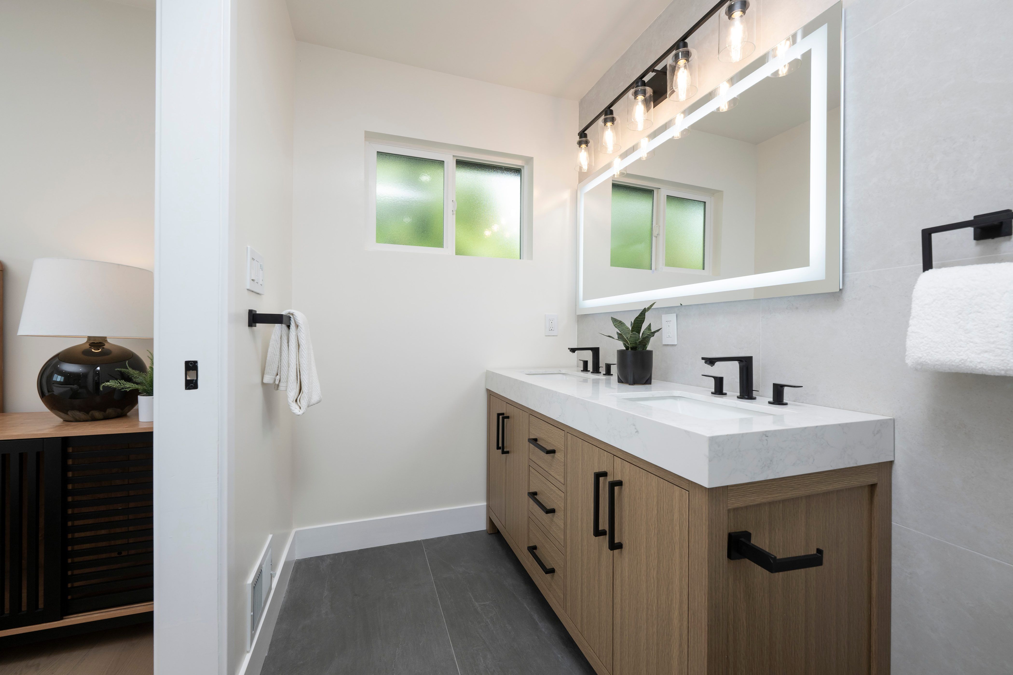  Updated West Side San Mateo Home - 物件實景