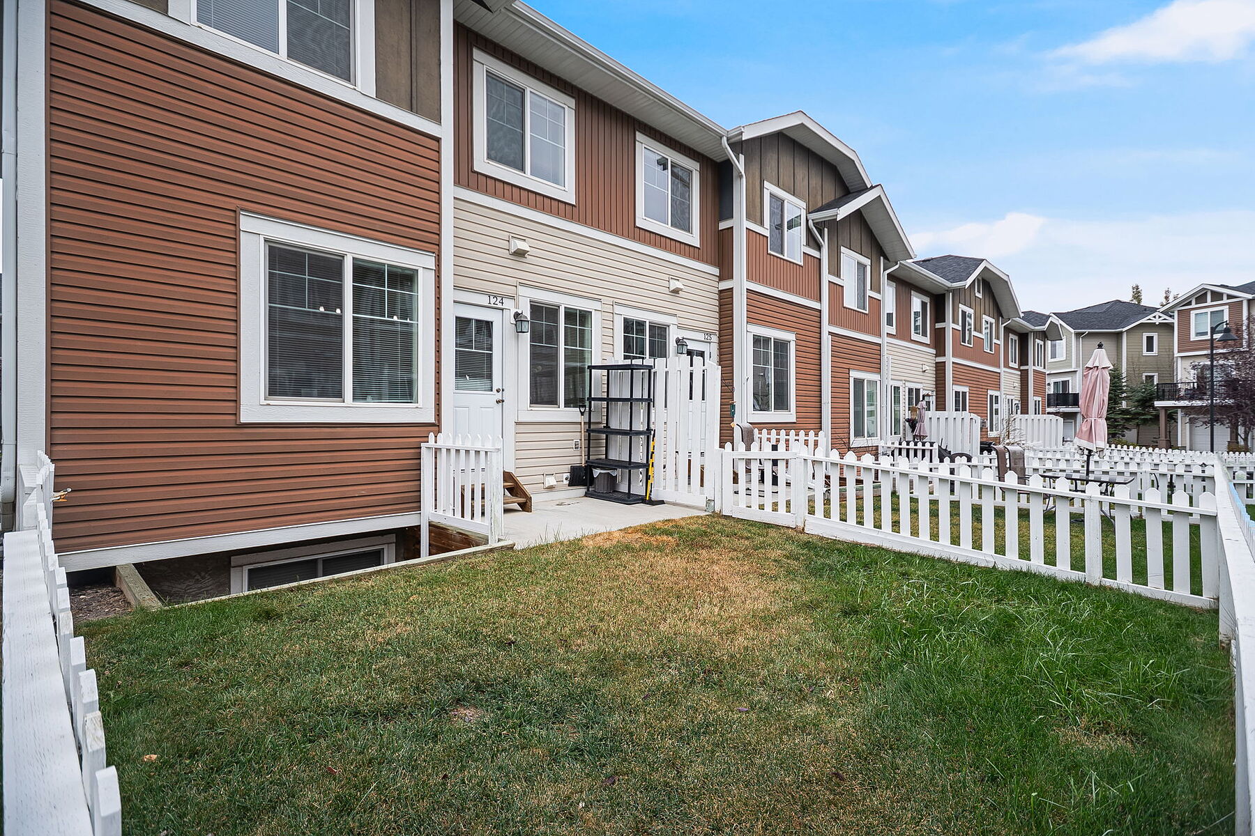 Chestermere, Rocky View - 物件實景