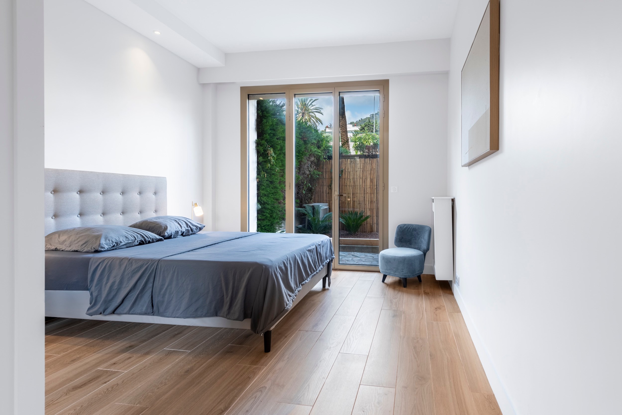  Nice, Le Port : 86 sq.m apartment with private garden on Boulevard Franck Pilat… - 物件實景