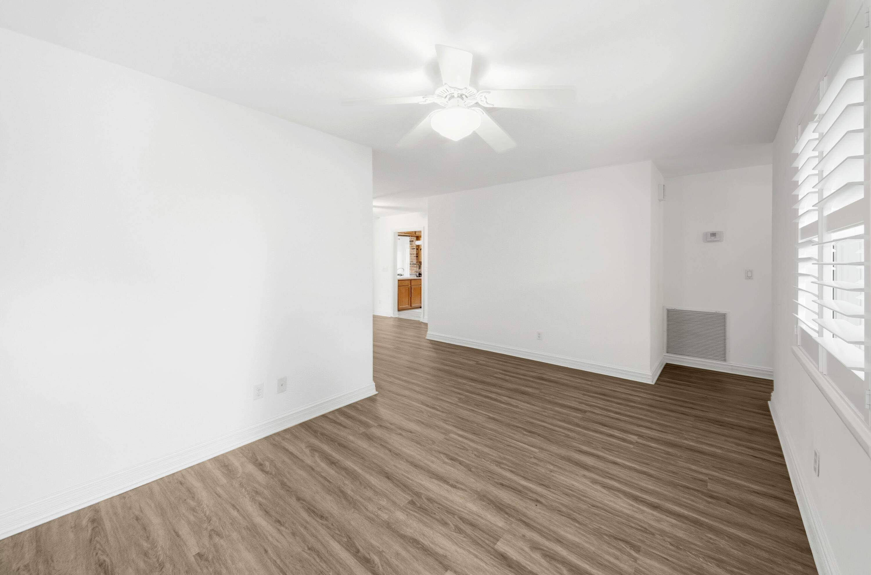 Royal Palm Beach, Florida, 33411, United States, 3 Bedrooms Bedrooms, ,3 BathroomsBathrooms,Residential,For Sale,1970121