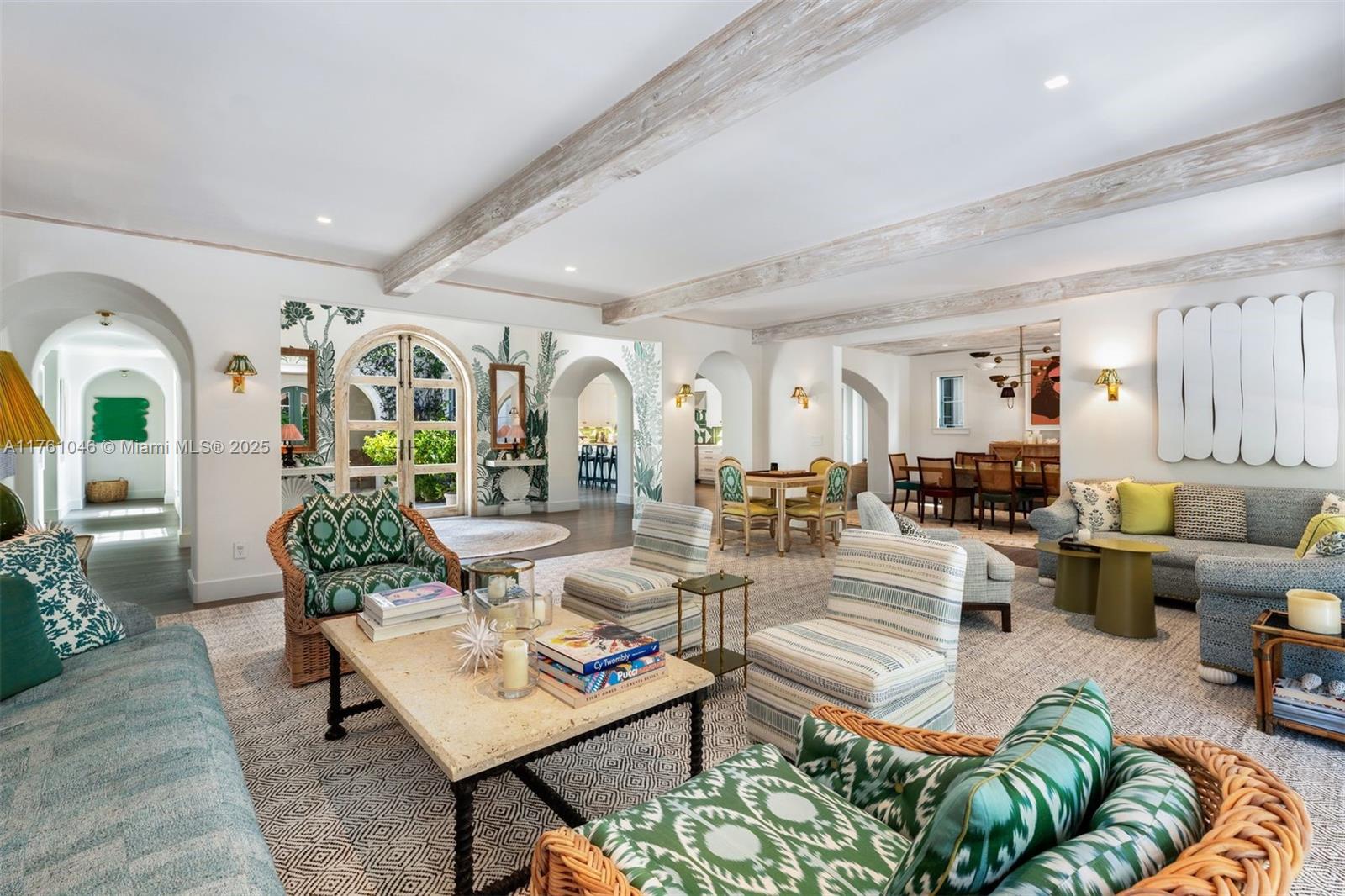 Miami, Florida, 33133, United States, 6 Bedrooms Bedrooms, ,6 BathroomsBathrooms,Residential,For Sale,1947591