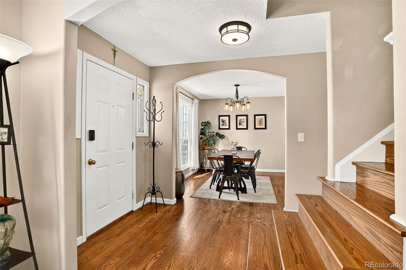 Centennial, Colorado, 80015, United States, 4 Bedrooms Bedrooms, ,2 BathroomsBathrooms,Residential,For Sale,1988993