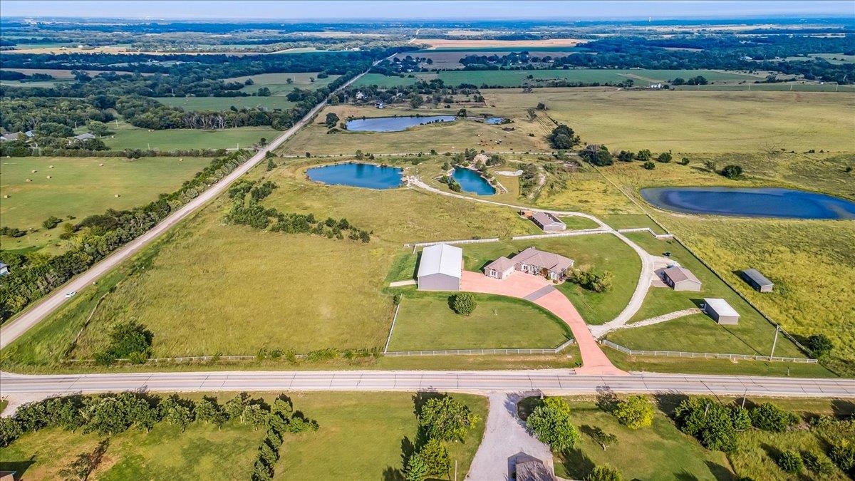 Augusta, Kansas, 67010, United States, 4 Bedrooms Bedrooms, ,4 BathroomsBathrooms,Residential,For Sale,1942309
