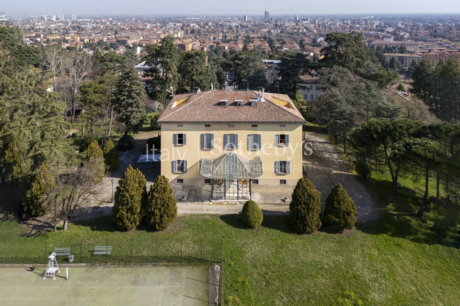  19th-Century Residence in a Panoramic Position - 物件實景