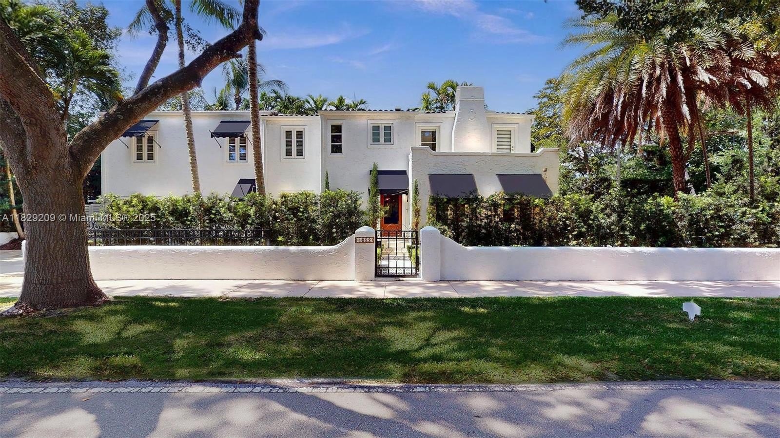 Coral Gables, Florida, 33134, United States, 4 Bedrooms Bedrooms, ,3 BathroomsBathrooms,Residential,For Sale,1976350