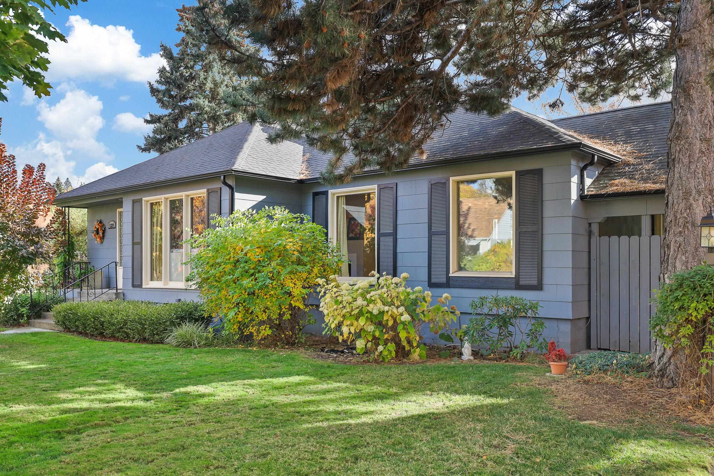 Spokane, Washington, 99203, United States, 4 Bedrooms Bedrooms, ,3 BathroomsBathrooms,Residential,For Sale,1827628