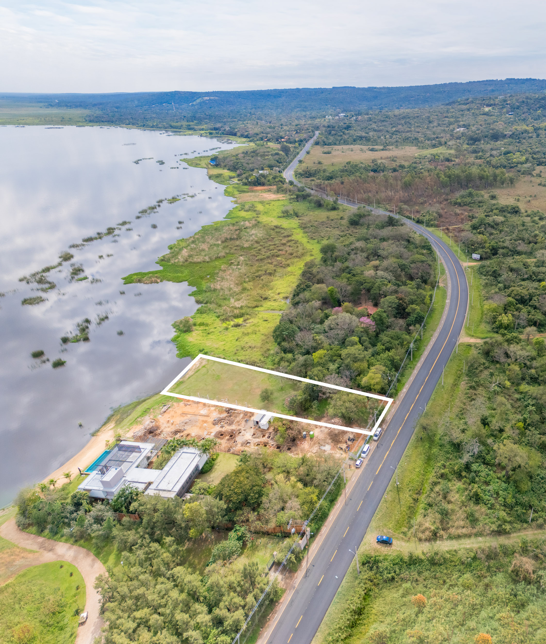  Exclusive Lakefront Land on Lake Ypacaraí  Luque–San Bernardino Route - 物件實景