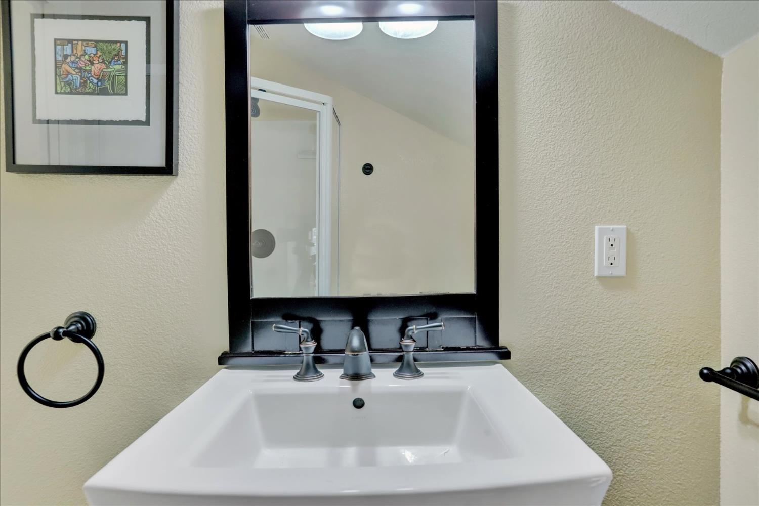 Grass Valley, California, 95945, United States, 3 Bedrooms Bedrooms, ,3 BathroomsBathrooms,Residential,For Sale,2012341