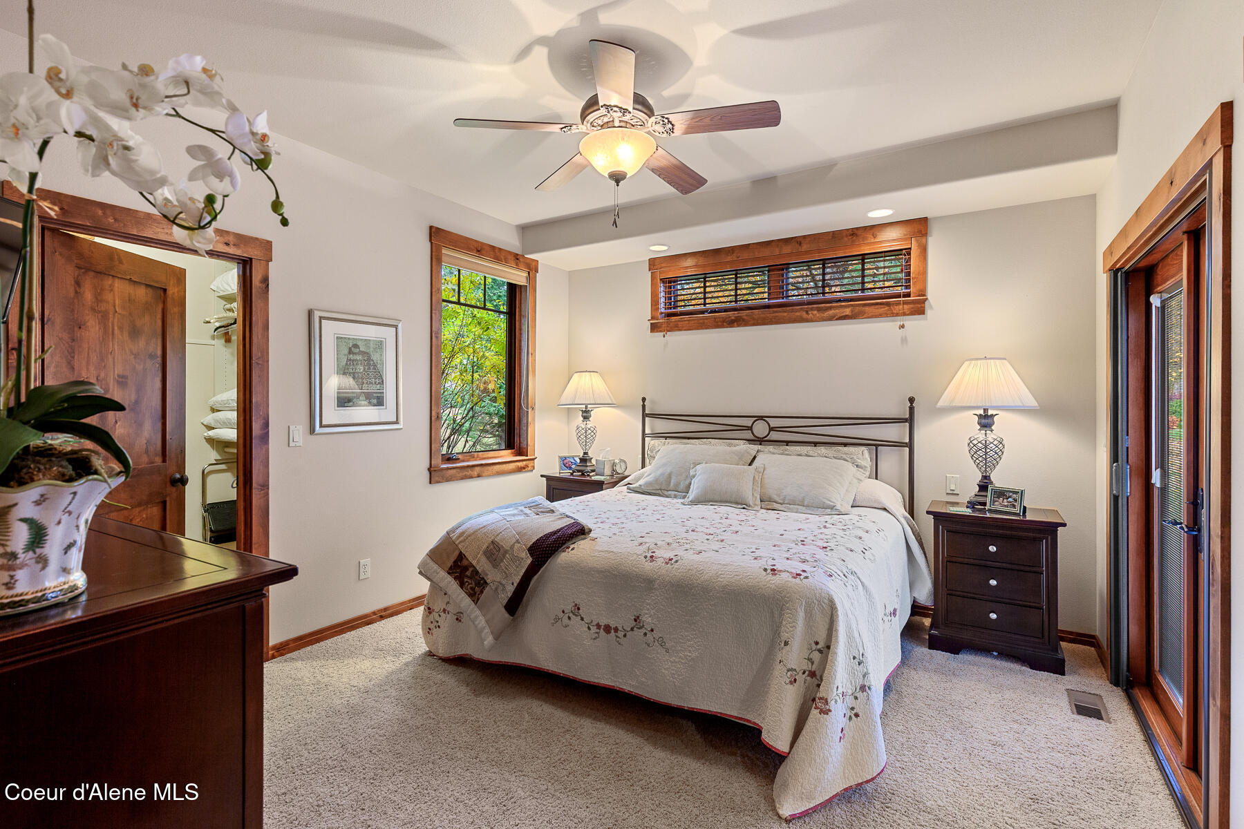 Hayden, Idaho, 83835, United States, 5 Bedrooms Bedrooms, ,4 BathroomsBathrooms,Residential,For Sale,1989952