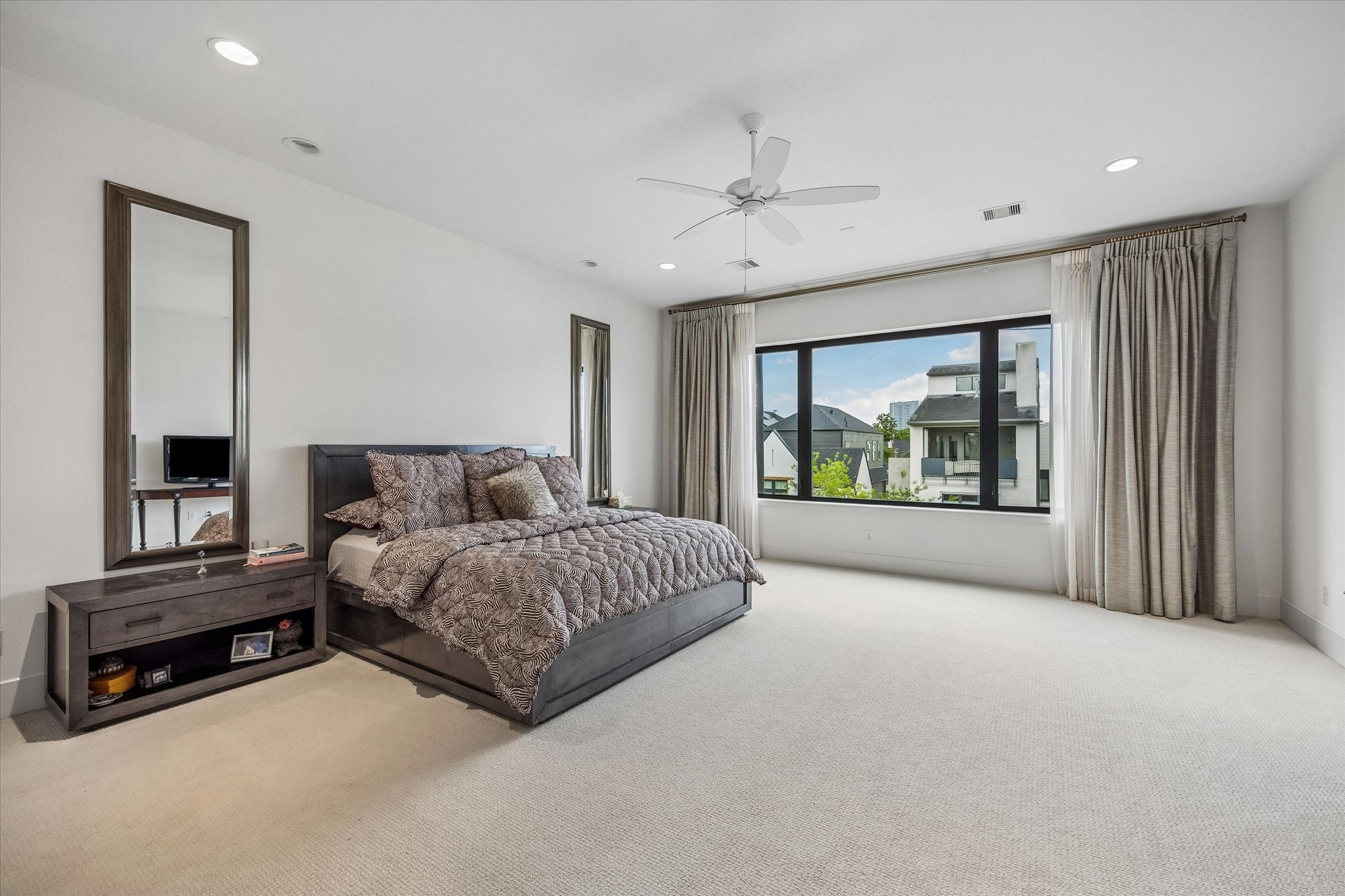  1526 Vermont Street - 物件實景