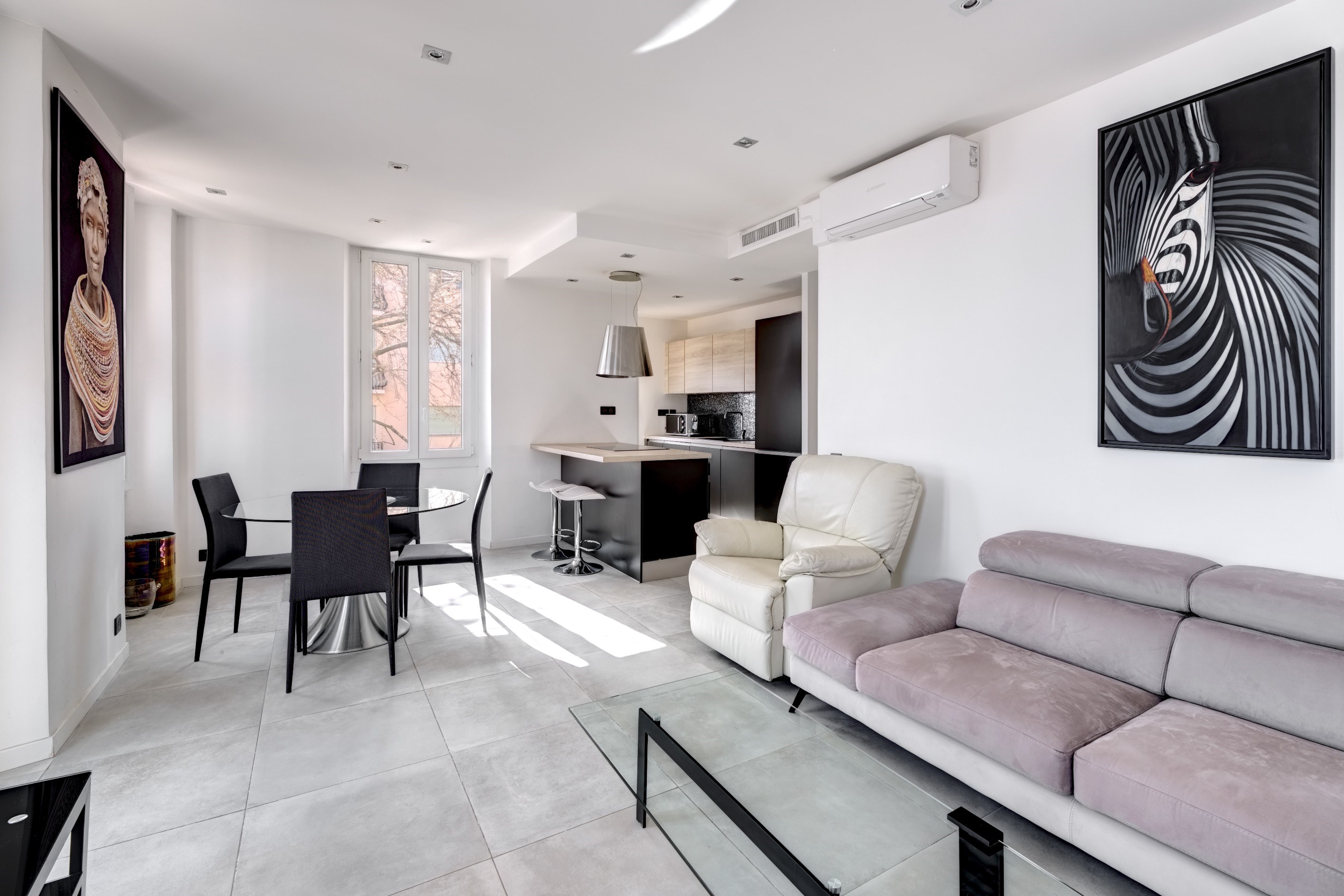  Cannes 2 bedroom apartment 55 sqm with Old Port view, quai Saint-Pierre - 物件實景