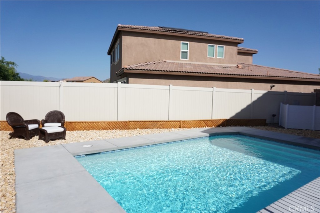 Hemet, California, 92543, United States, 5 Bedrooms Bedrooms, ,3 BathroomsBathrooms,Residential,For Sale,1826909