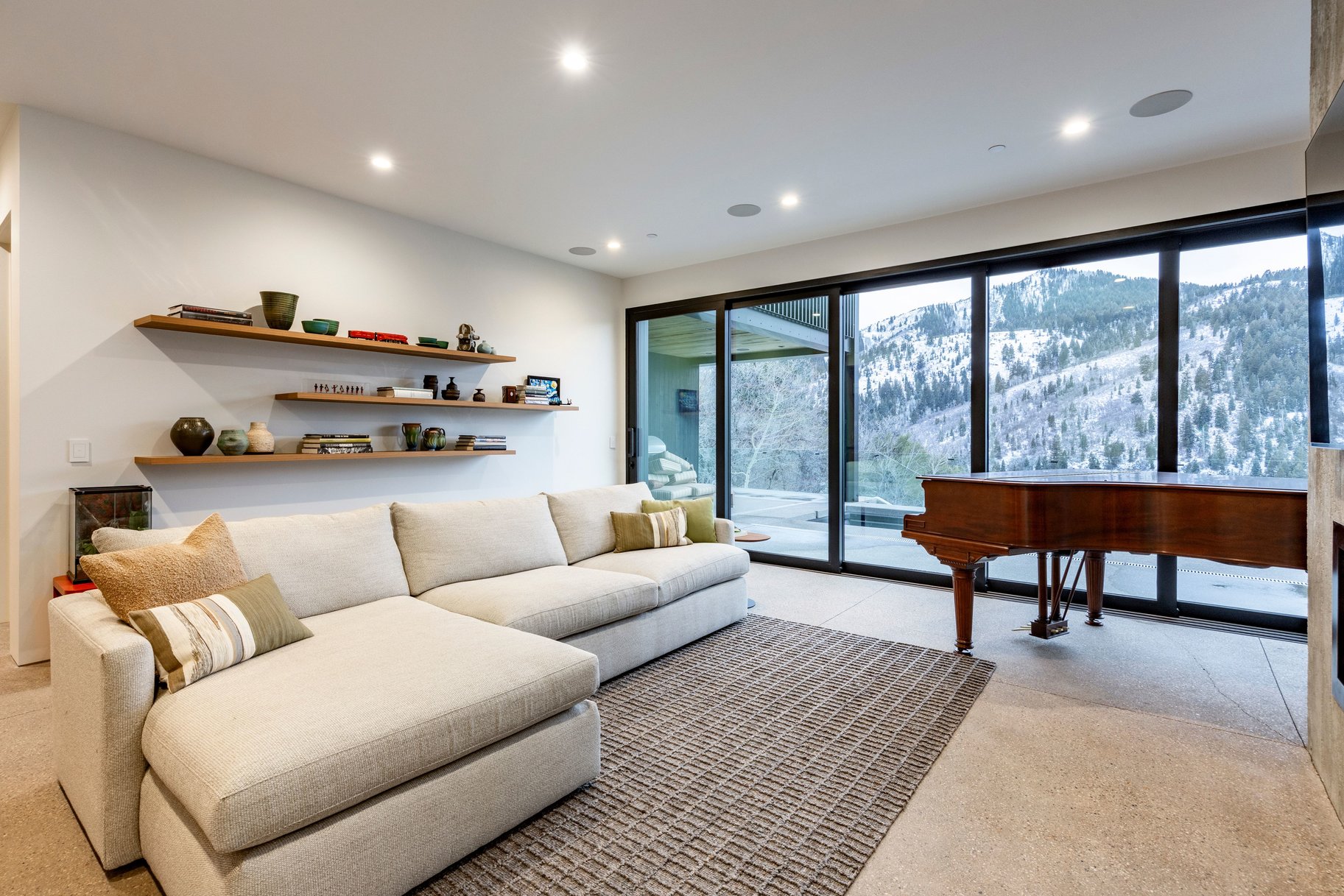  One-of-a-Kind Modern Pinebrook Residence - 物件實景