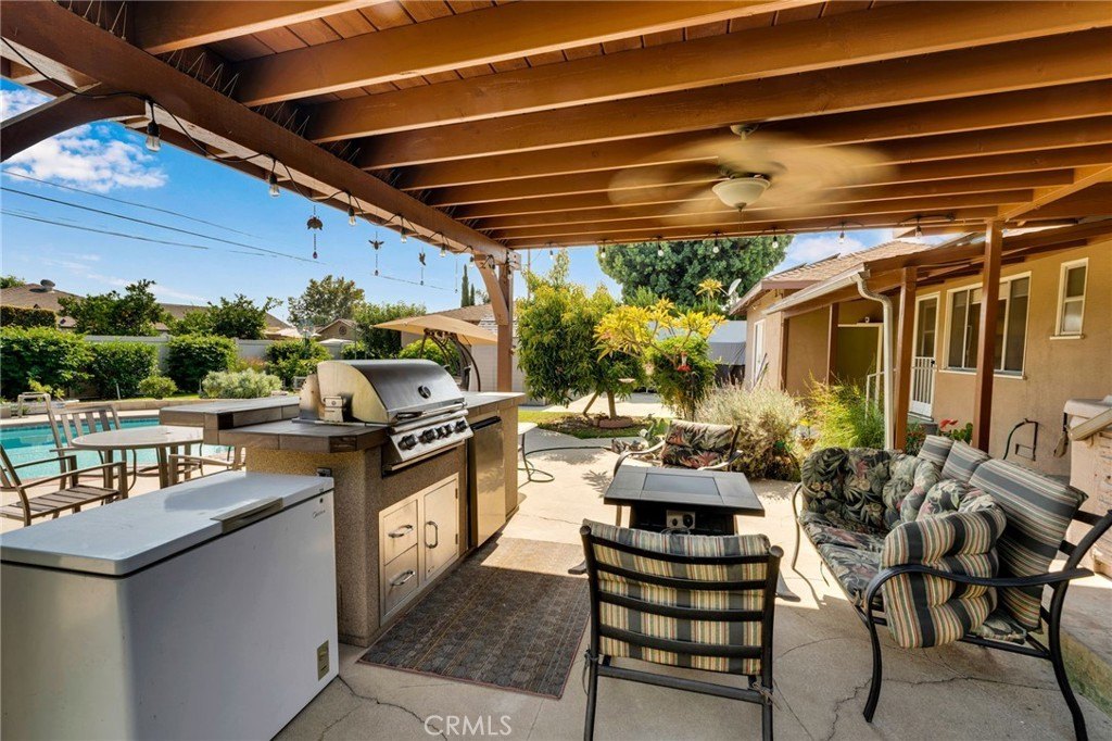 Covina, California, 91722, United States, 3 Bedrooms Bedrooms, ,2 BathroomsBathrooms,Residential,For Sale,1915523