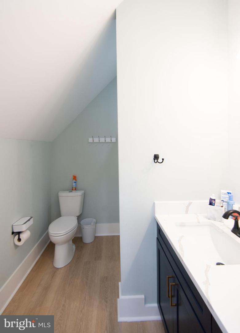 Delmar, Maryland, 21875, United States, 4 Bedrooms Bedrooms, ,4 BathroomsBathrooms,Residential,For Sale,1992058