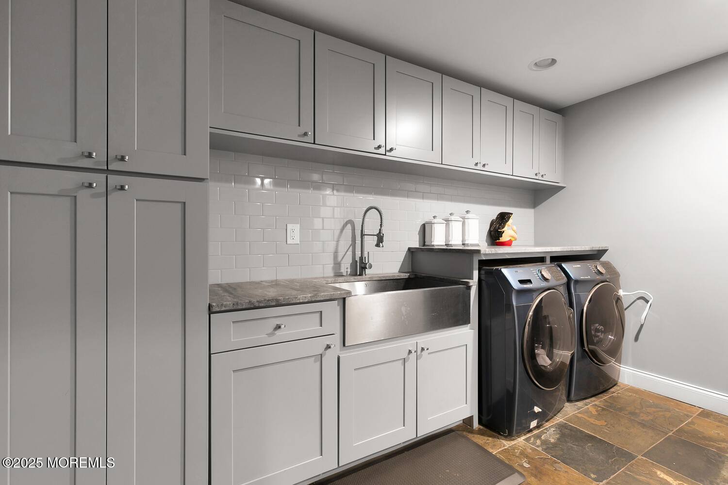 Middletown, New Jersey, 07748, United States, 4 Bedrooms Bedrooms, ,5 BathroomsBathrooms,Residential,For Sale,1990741