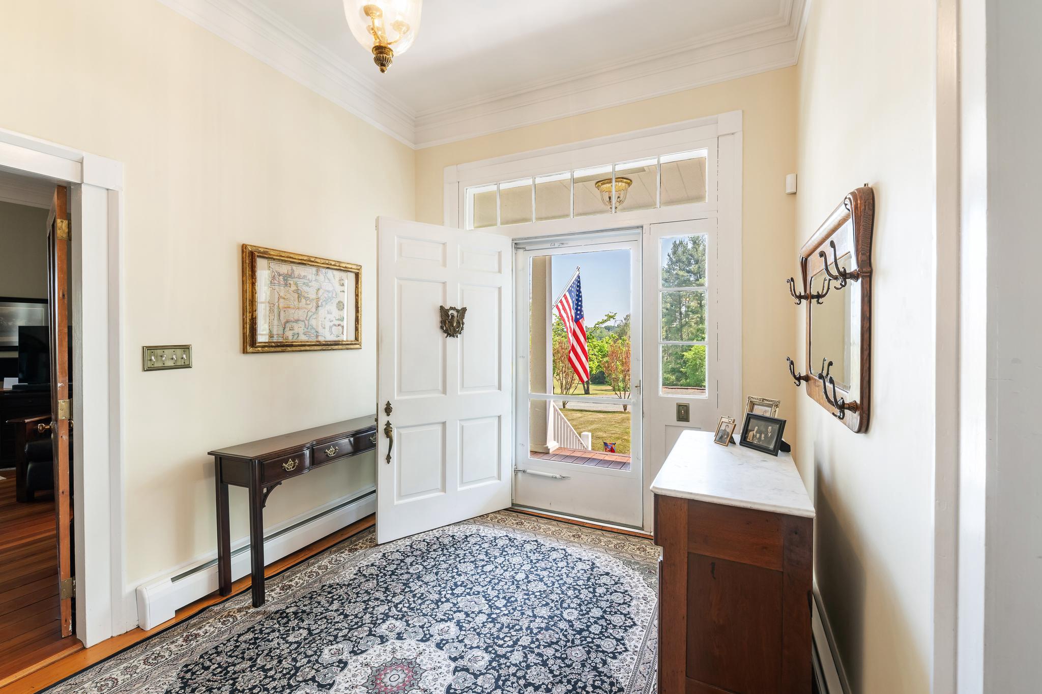  67 Thomas Jefferson Parkway, Palmyra, VA, 22963 - 物件實景