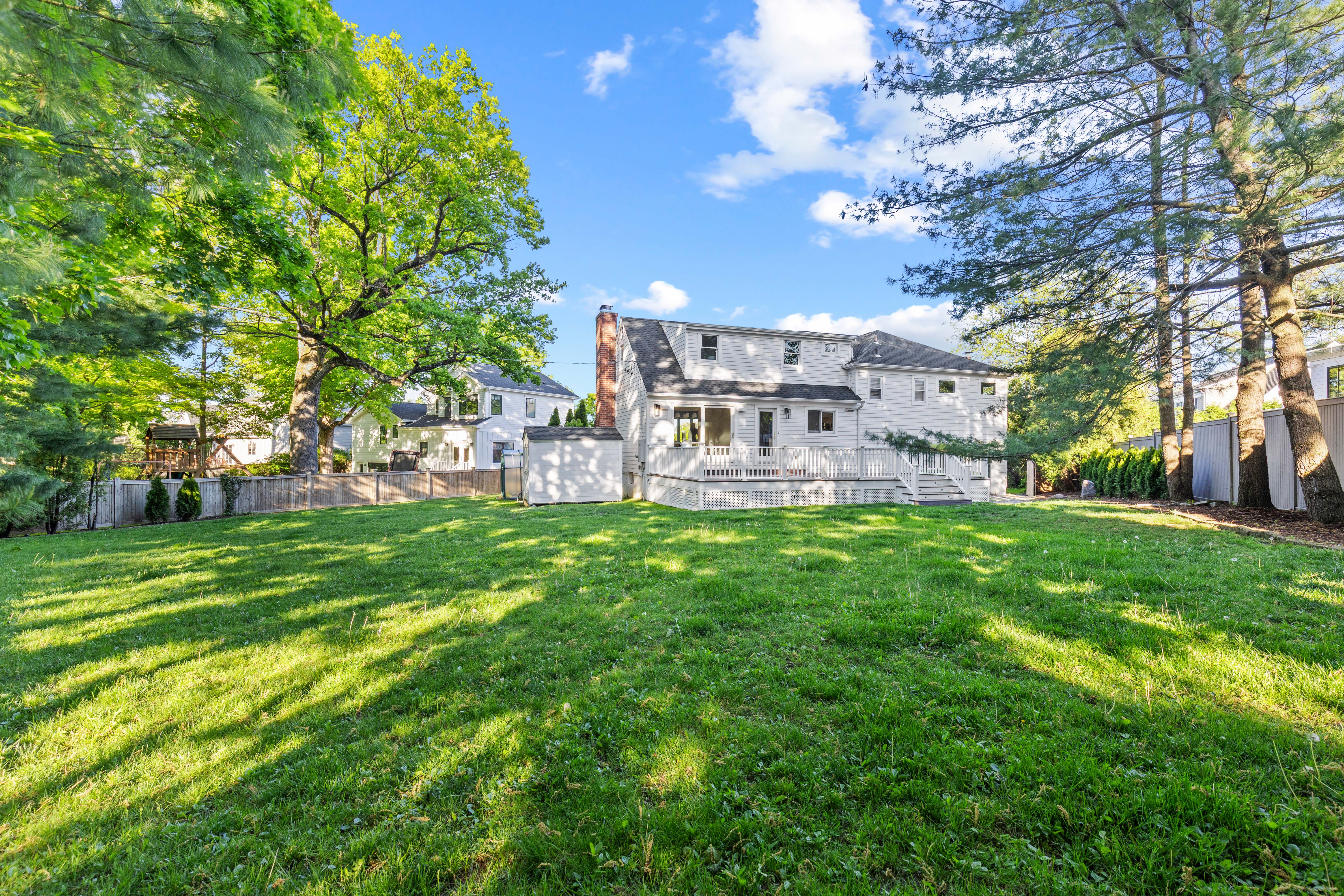  37 Colby Avenue - 物件實景