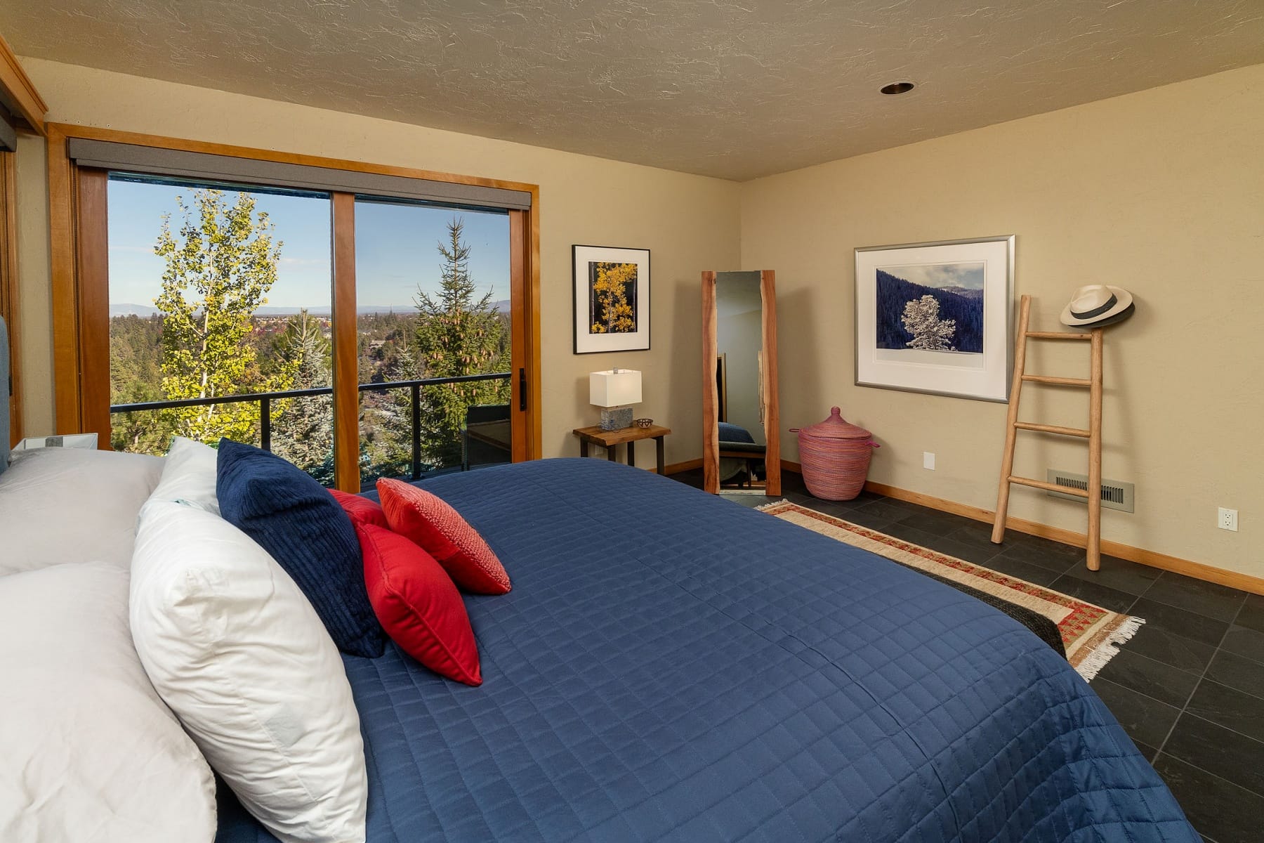  885 NW Chelsea Loop Bend, OR 97703 - 物件實景