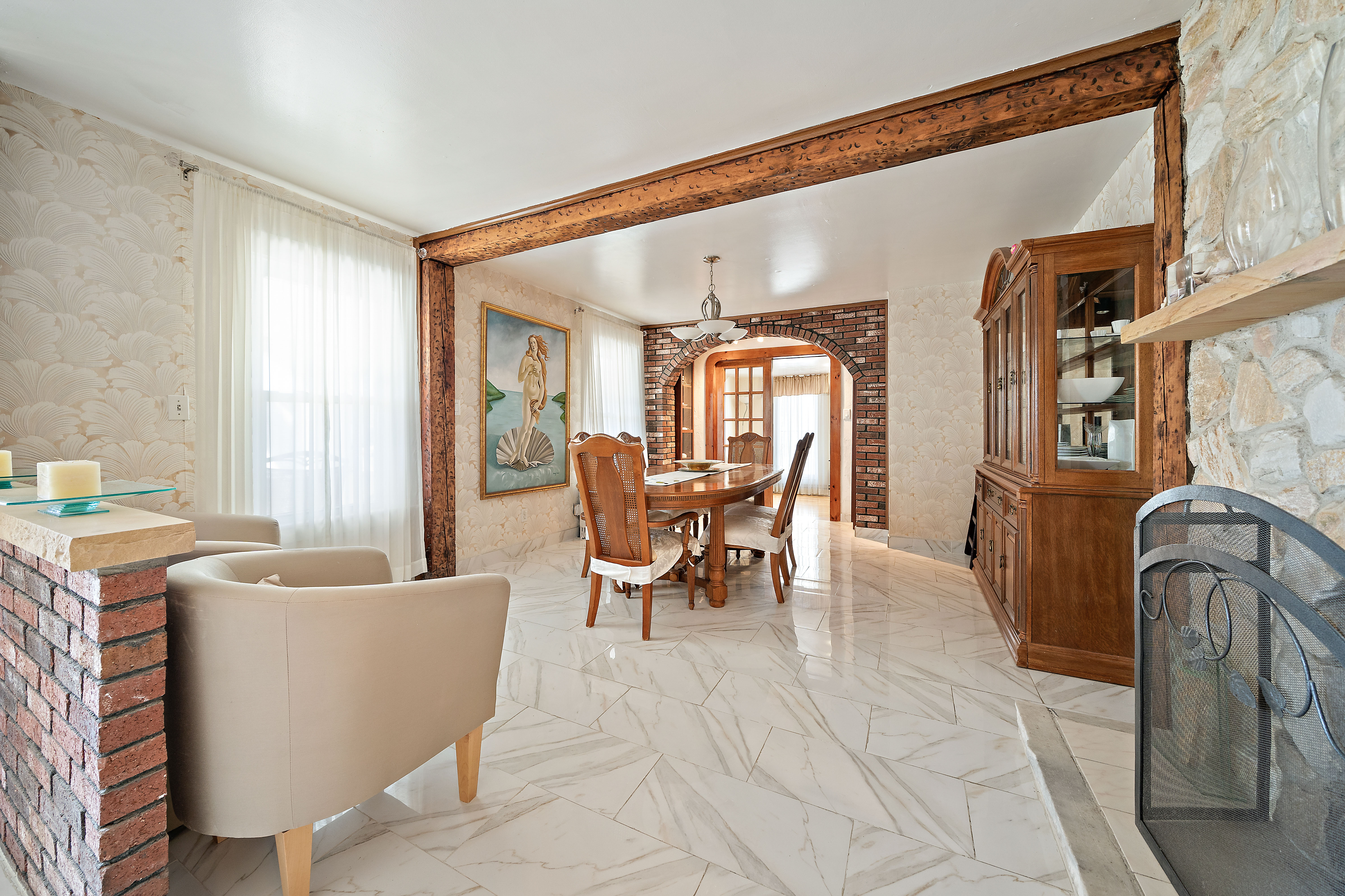 Hull, Massachusetts, 02045, United States, 4 Bedrooms Bedrooms, ,3 BathroomsBathrooms,Residential,For Sale,1870933