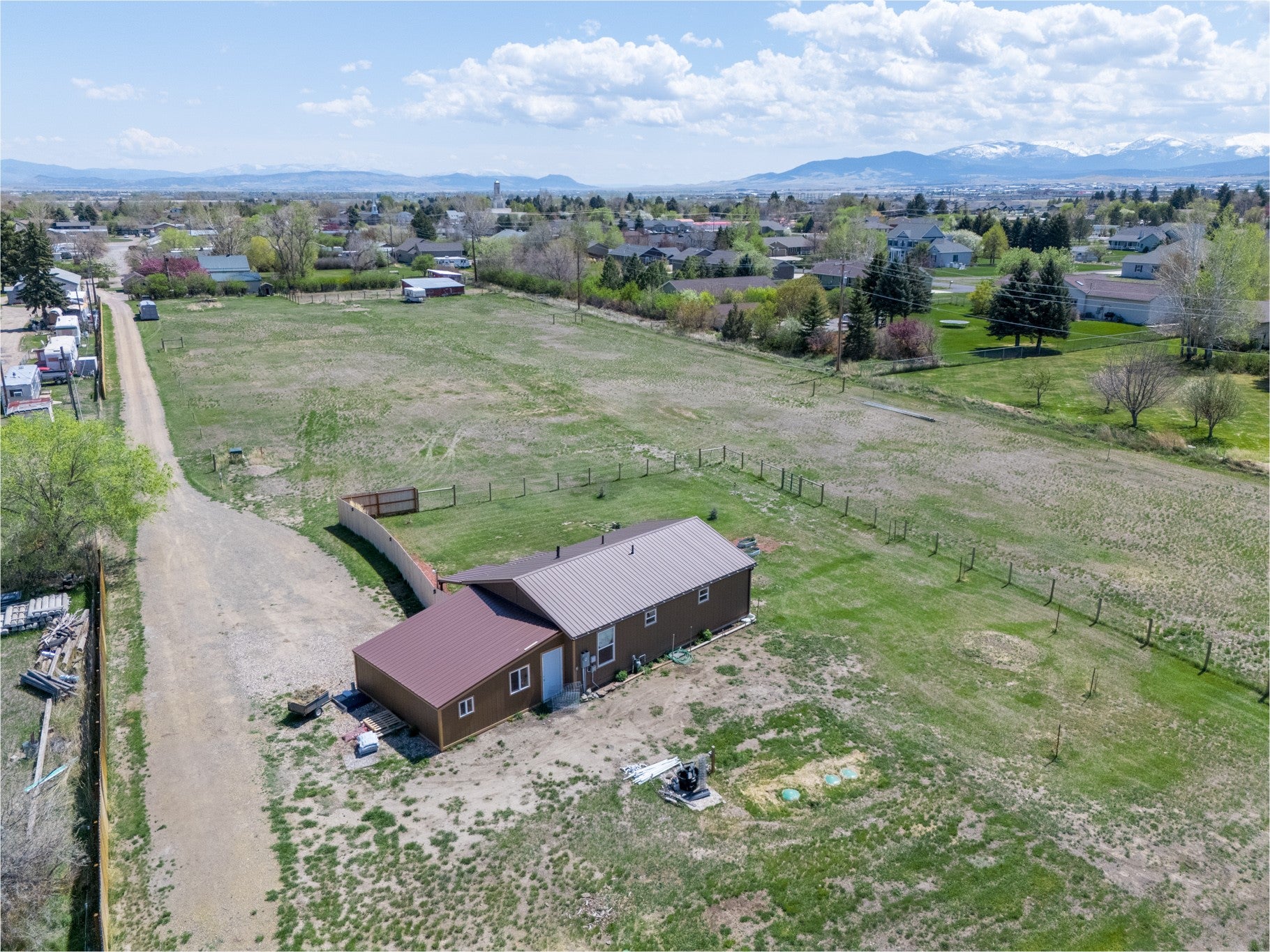 Helena, Montana, 59602, United States, 3 Bedrooms Bedrooms, ,2 BathroomsBathrooms,Residential,For Sale,1837520