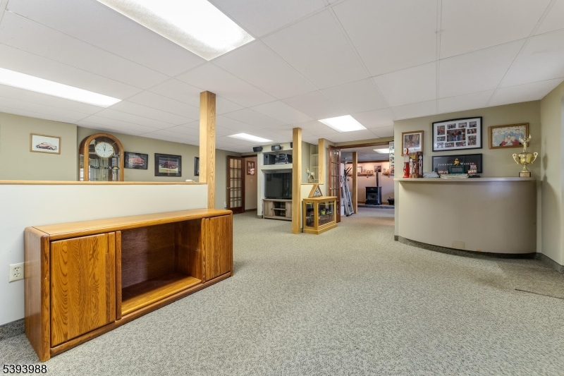 Newton, New Jersey, 07860, United States, 3 Bedrooms Bedrooms, ,3 BathroomsBathrooms,Residential,For Sale,1980842