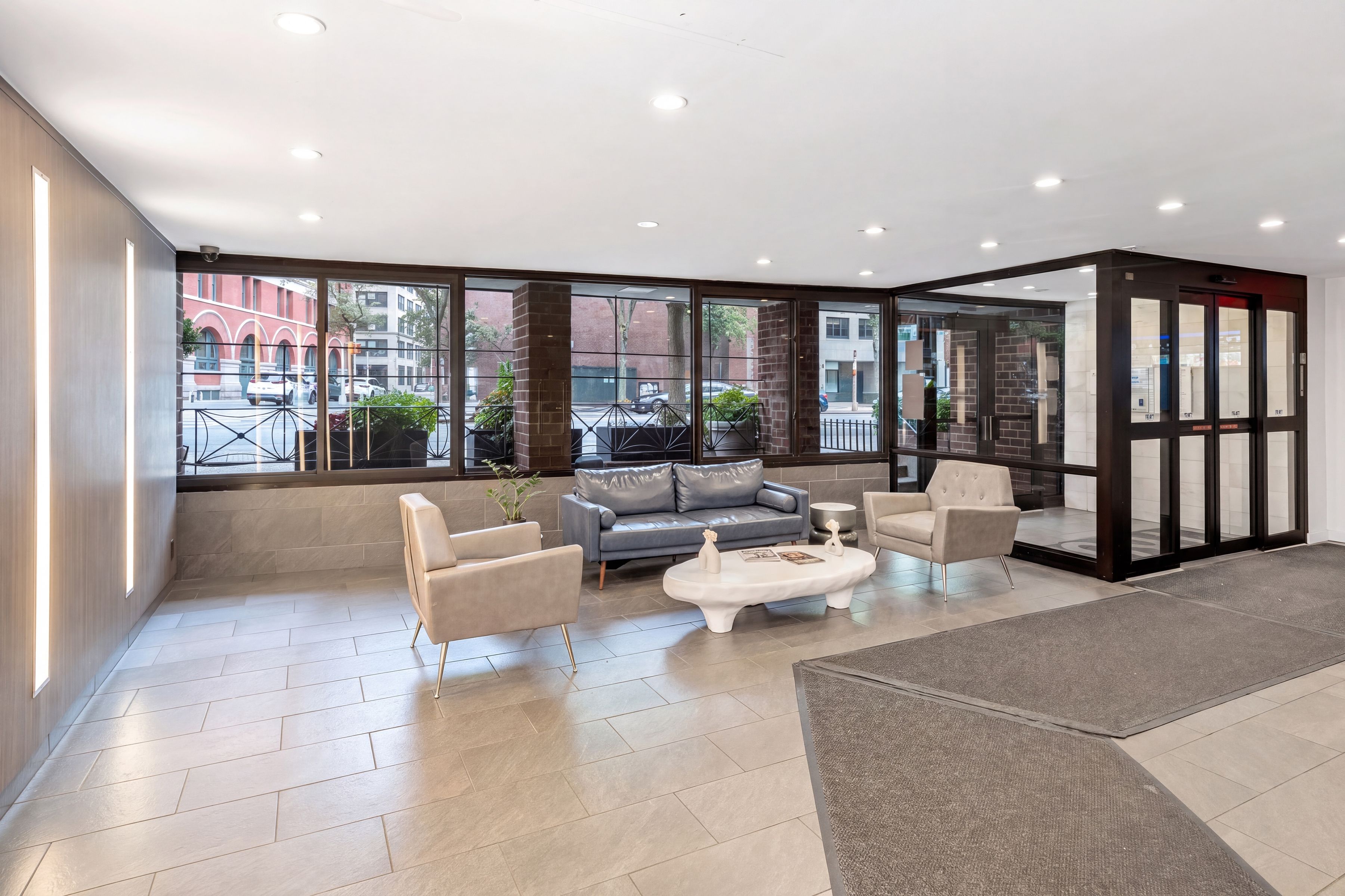  165 Christopher Street - 物件實景
