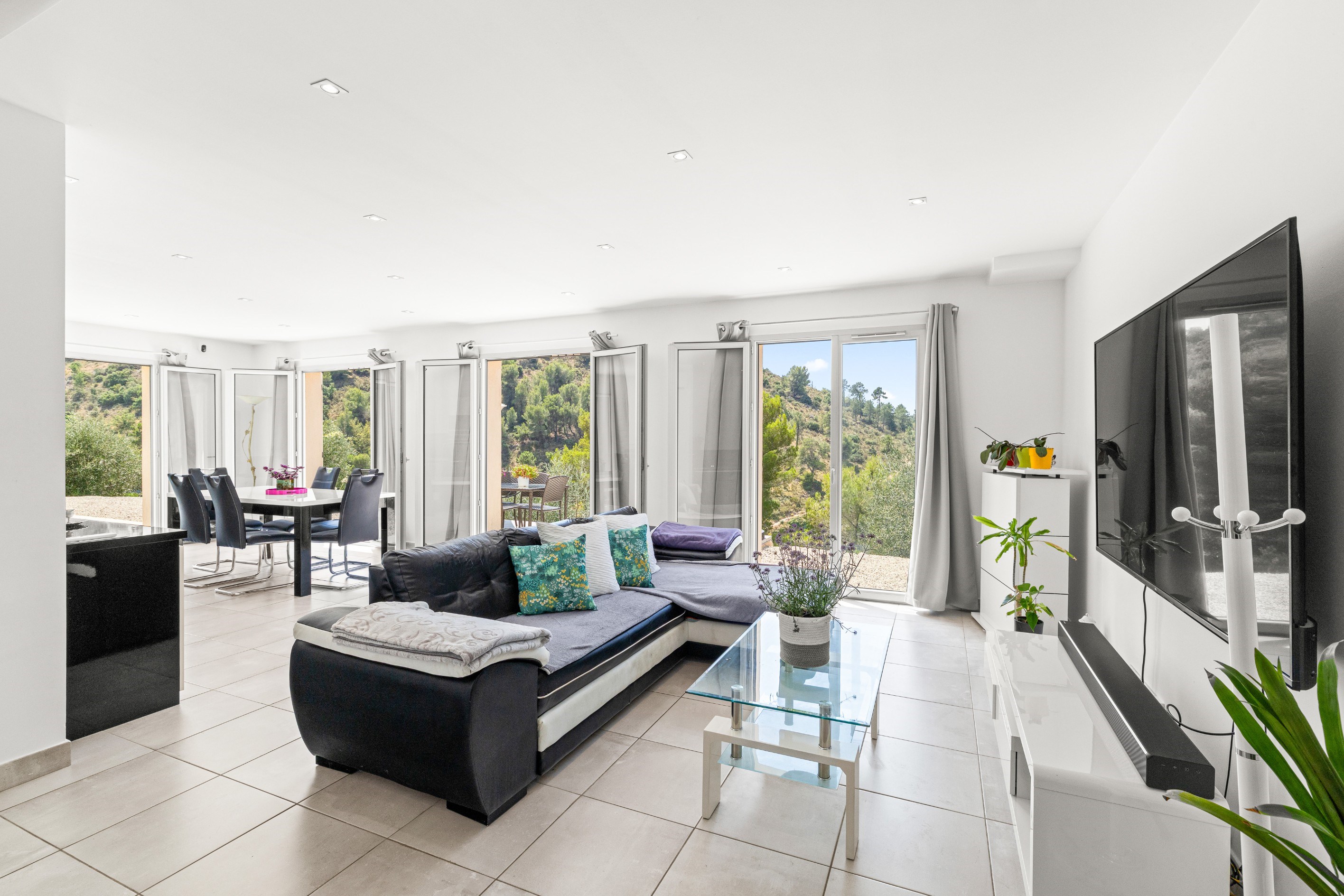  Contemporary Villa – Aspremont - 物件實景