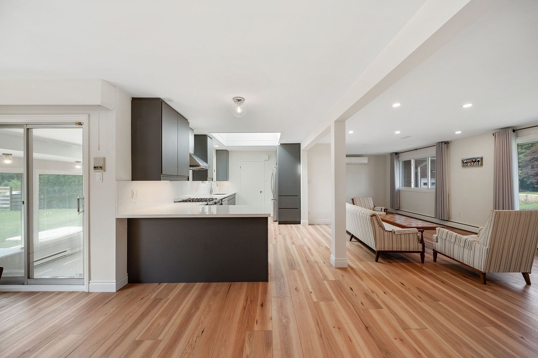  Luxury Modernized Bungalow - 物件實景