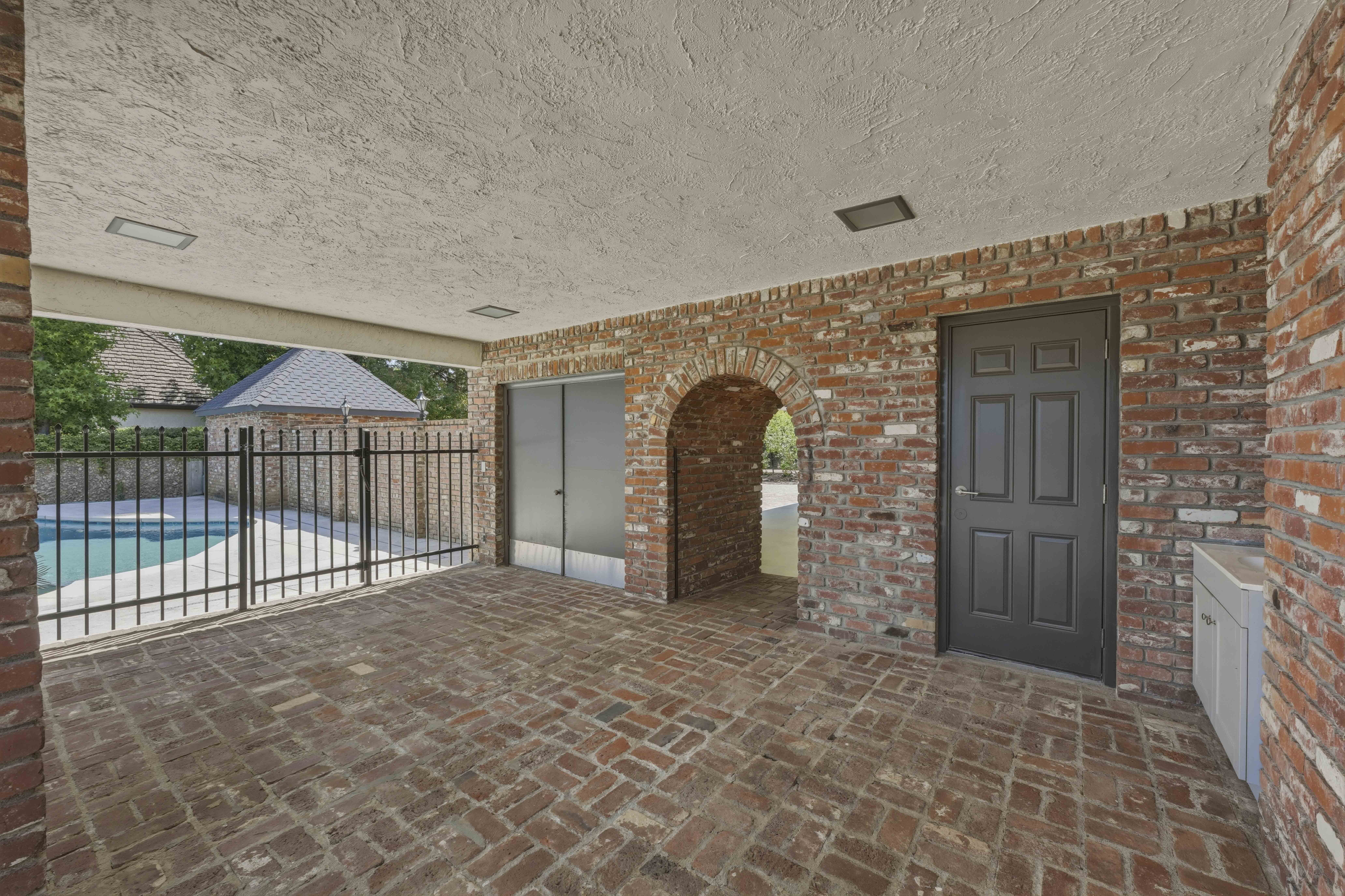  9815 Mira Del Rio Drive, Sacramento, CA 95827 - 物件實景