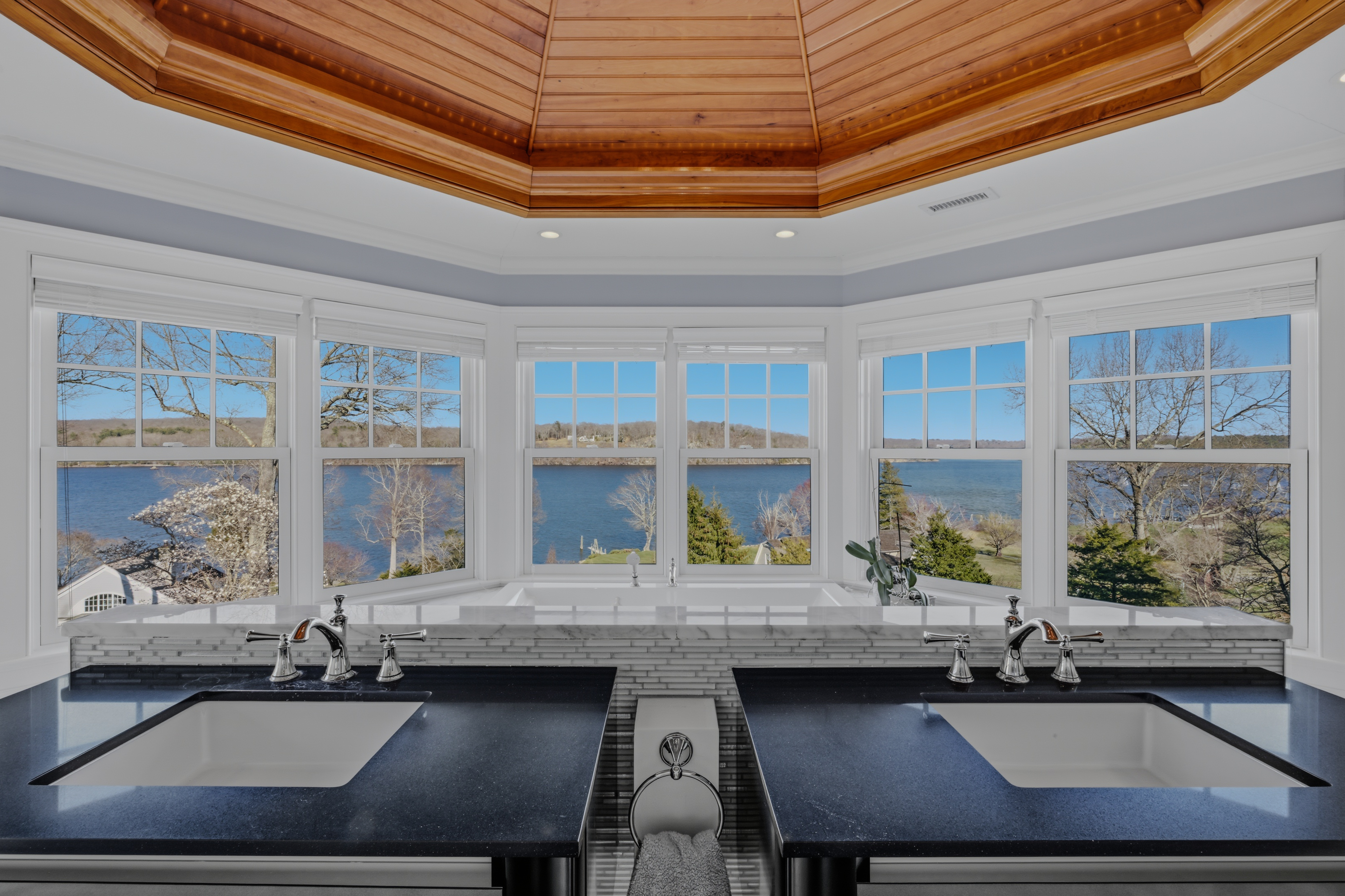  Exceptional Waterfront Estate on the Ct. River - 物件實景