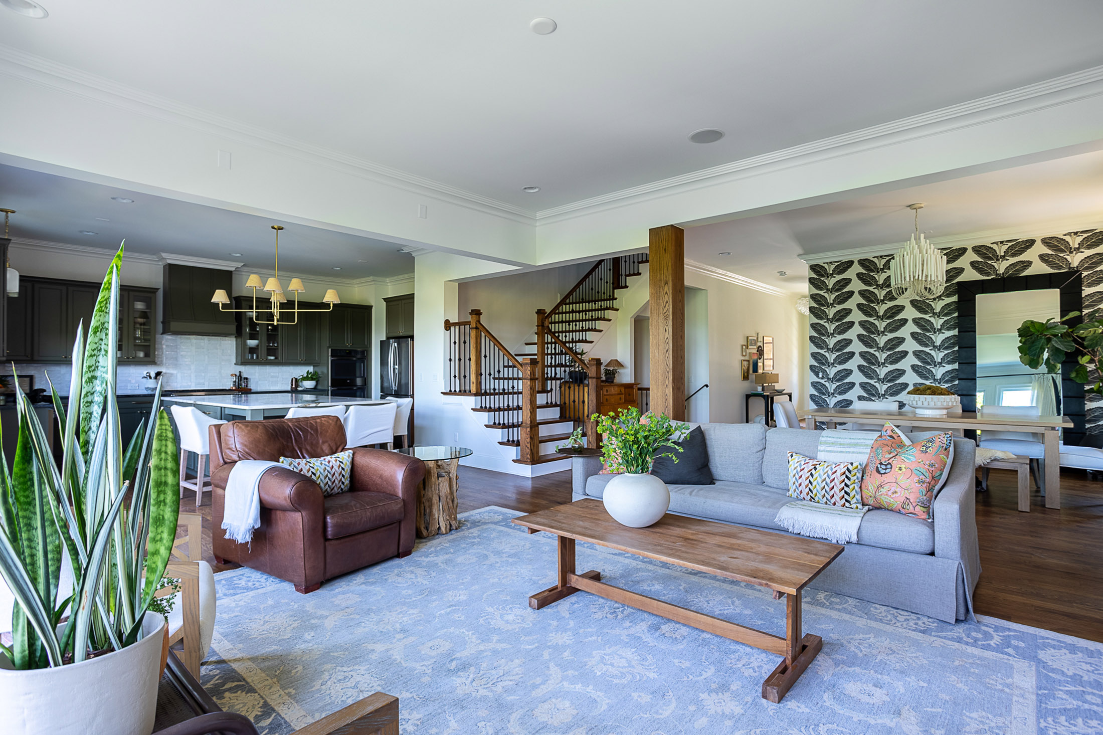  Stunning Designer Transformed Home in Sought-after Gated Vinings Community - 物件實景