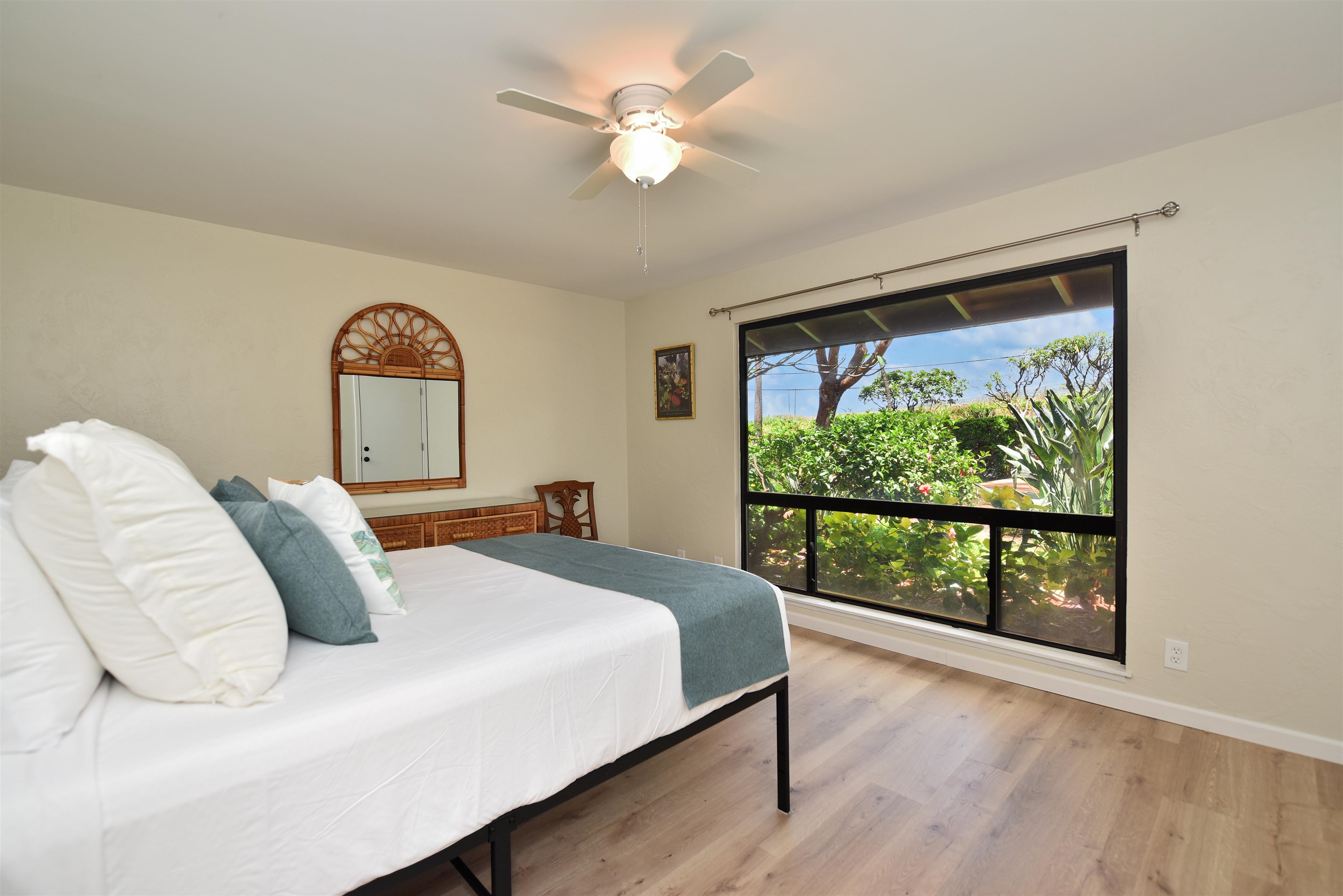 Lahaina, Hawaii, 96761, United States, 2 Bedrooms Bedrooms, ,2 BathroomsBathrooms,Residential,For Sale,1795000