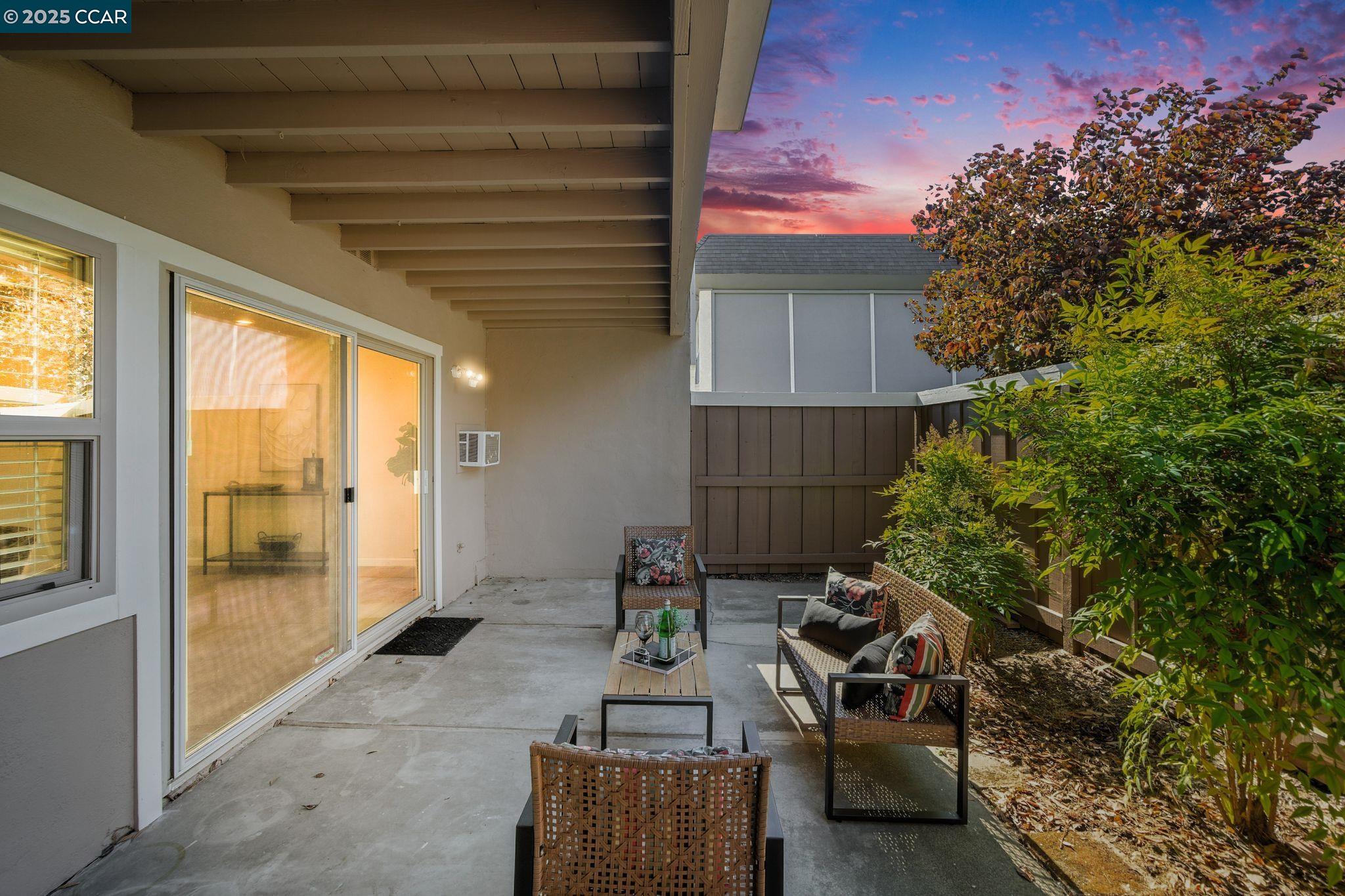 Concord, California, 94518, United States, 3 Bedrooms Bedrooms, ,2 BathroomsBathrooms,Residential,For Sale,1903400