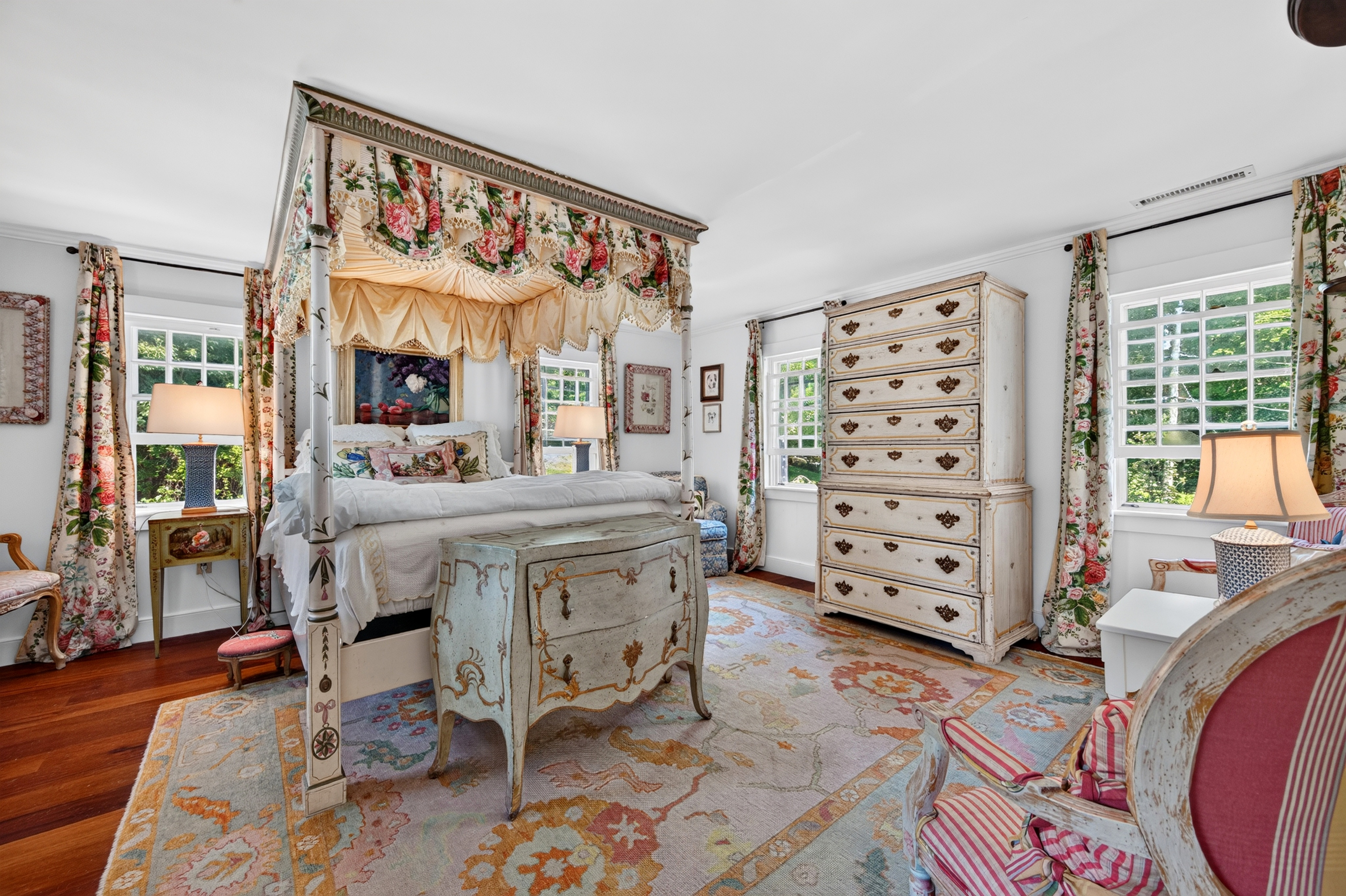  Elegant and Lovingly Maintained Antique Colonial - 物件實景