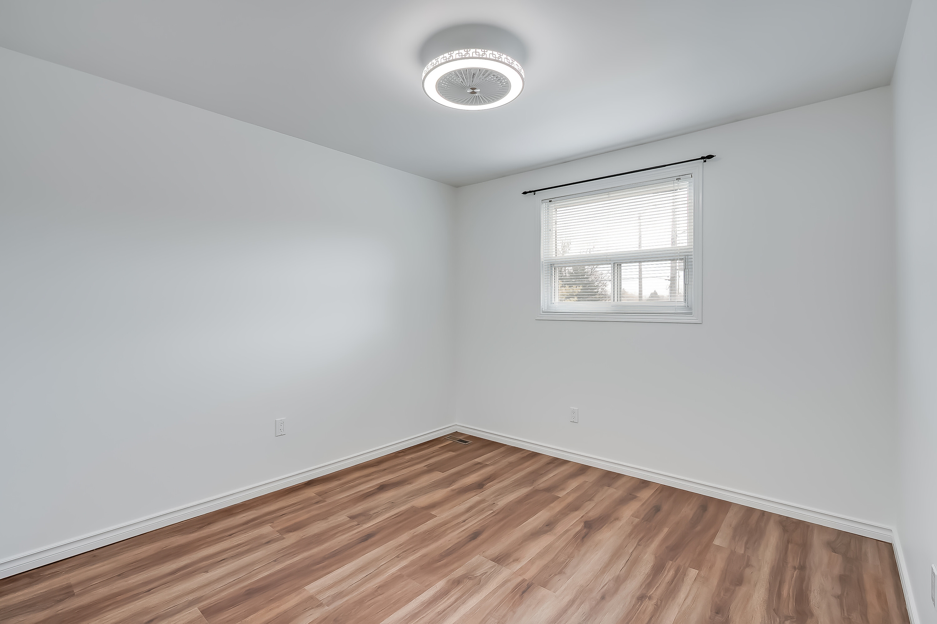  Updated Port Credit Townhome - 物件實景