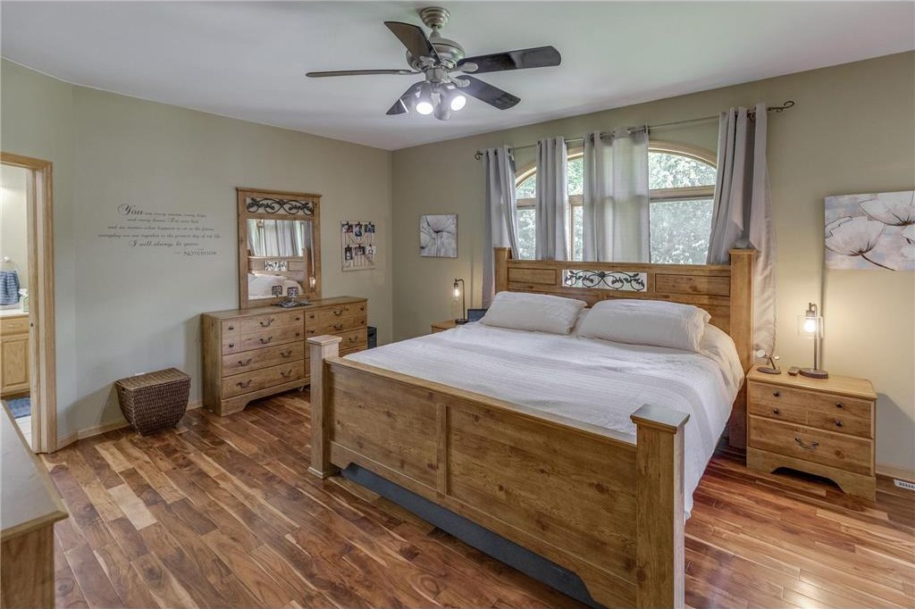 Motley, Minnesota, 56466, United States, 5 Bedrooms Bedrooms, ,3 BathroomsBathrooms,Residential,For Sale,1975318