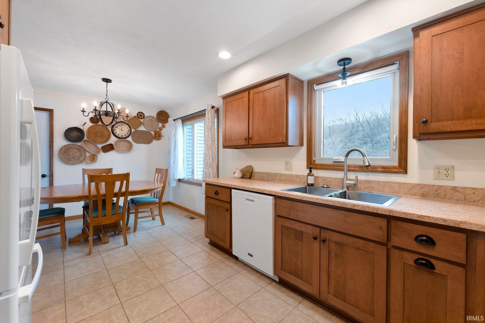 Wolcottville, Indiana, 46795, United States, 3 Bedrooms Bedrooms, ,3 BathroomsBathrooms,Residential,For Sale,1761719
