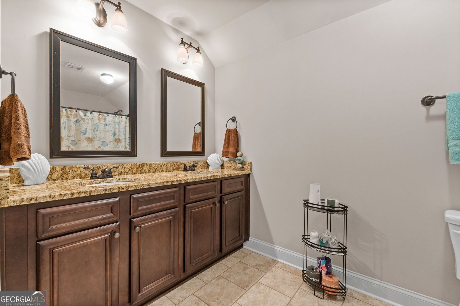 McDonough, Georgia, 30252, United States, 5 Bedrooms Bedrooms, ,3 BathroomsBathrooms,Residential,For Sale,1919082