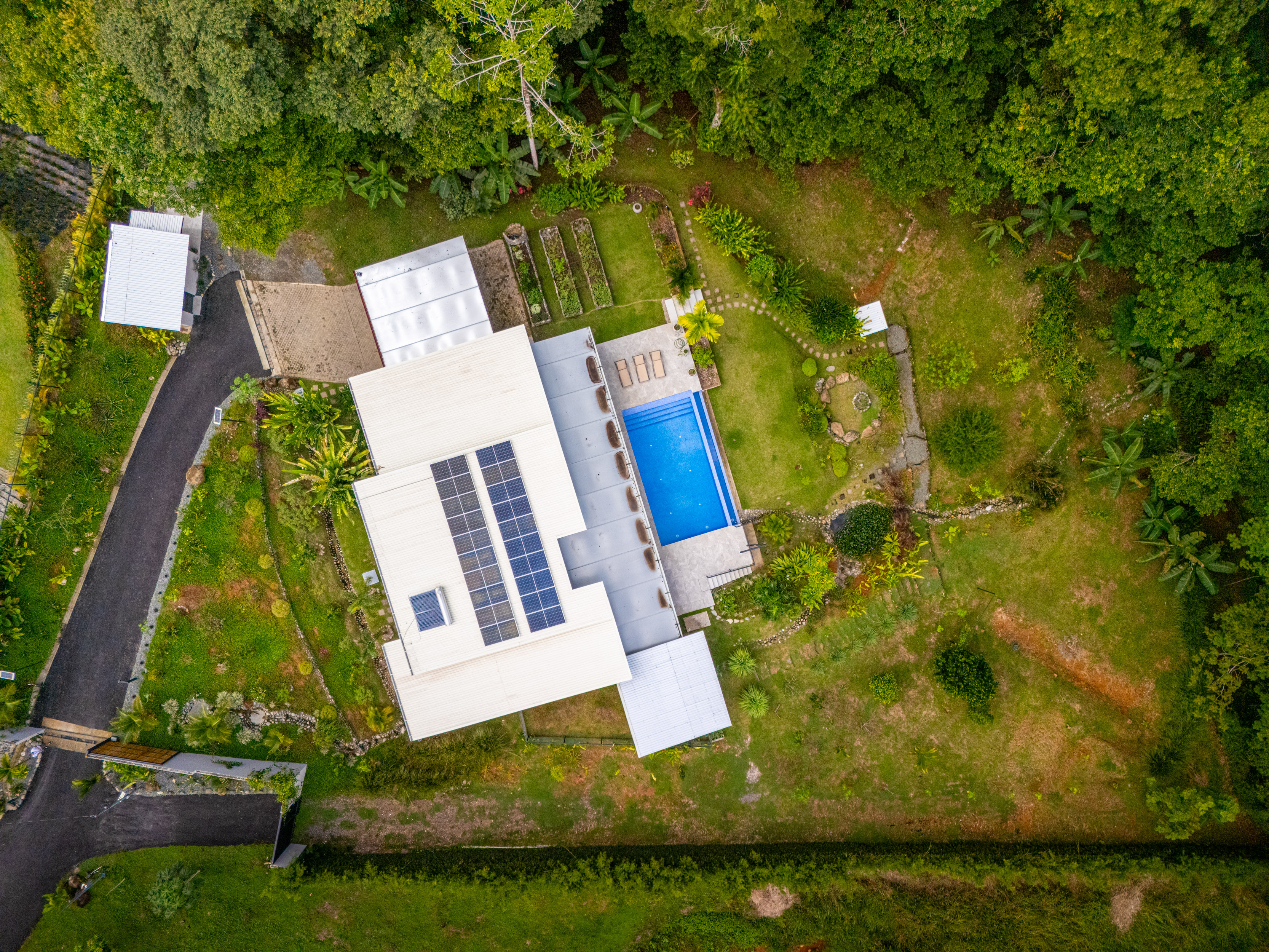Uvita, Puntarenas, CR, 3 Bedrooms Bedrooms, ,2 BathroomsBathrooms,Residential,For Sale,1939591