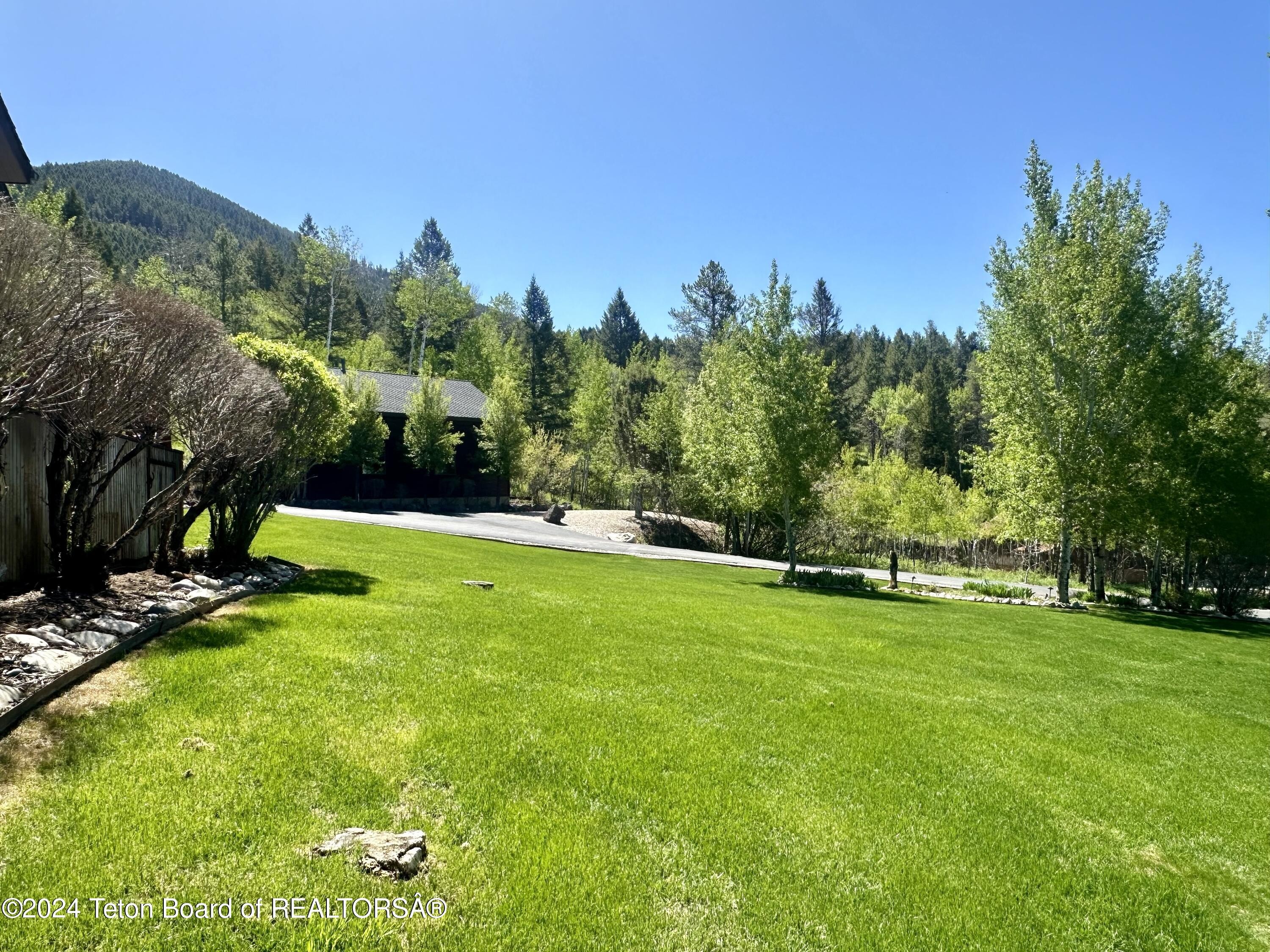 501 KEYSTONE Trail, Etna, Wyoming, 83118, United States, 5 Bedrooms Bedrooms, ,4 BathroomsBathrooms,Residential,For Sale,501 KEYSTONE Trail,1517312