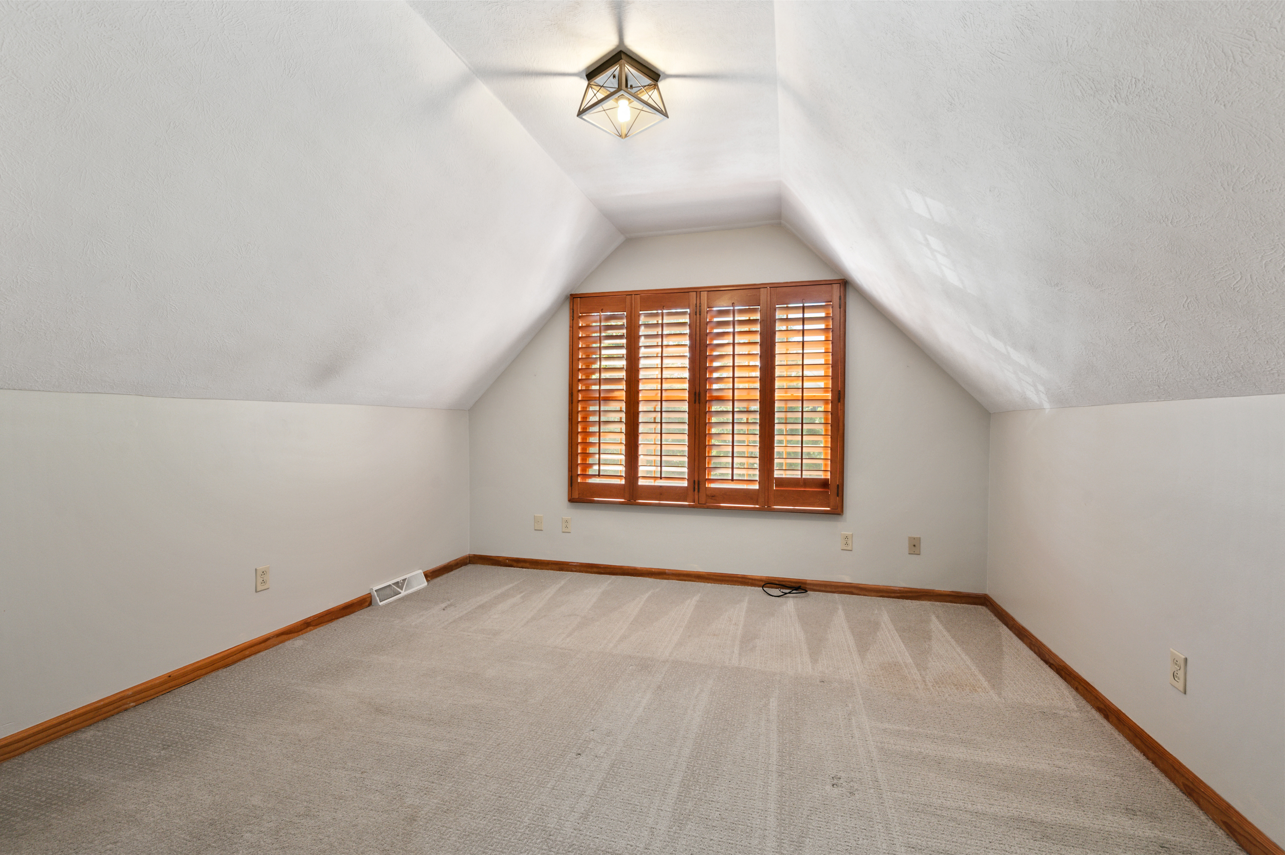  235 Ewing Road, Carnegie, PA 15106 - 物件實景