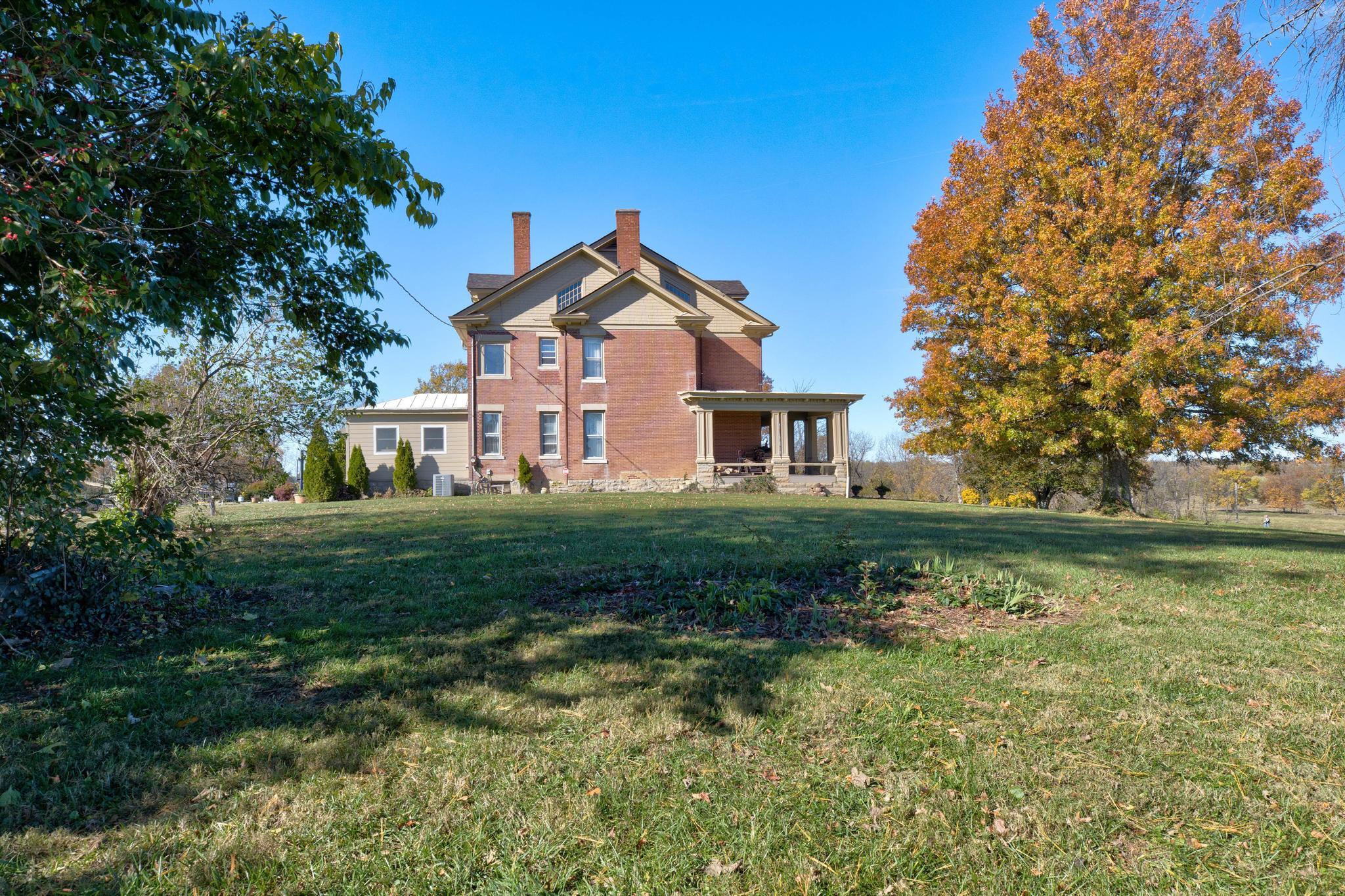 Winchester, Kentucky, 40391, United States, 3 Bedrooms Bedrooms, ,3 BathroomsBathrooms,Residential,For Sale,1992796