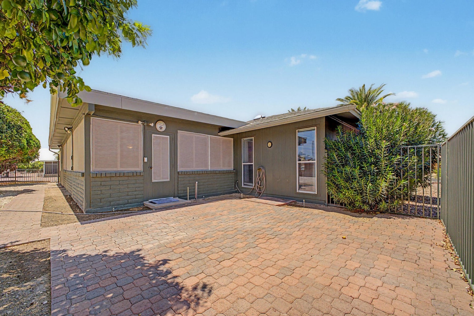  9310 W Glen Oaks Circle N¦Sun City, AZ - 物件實景